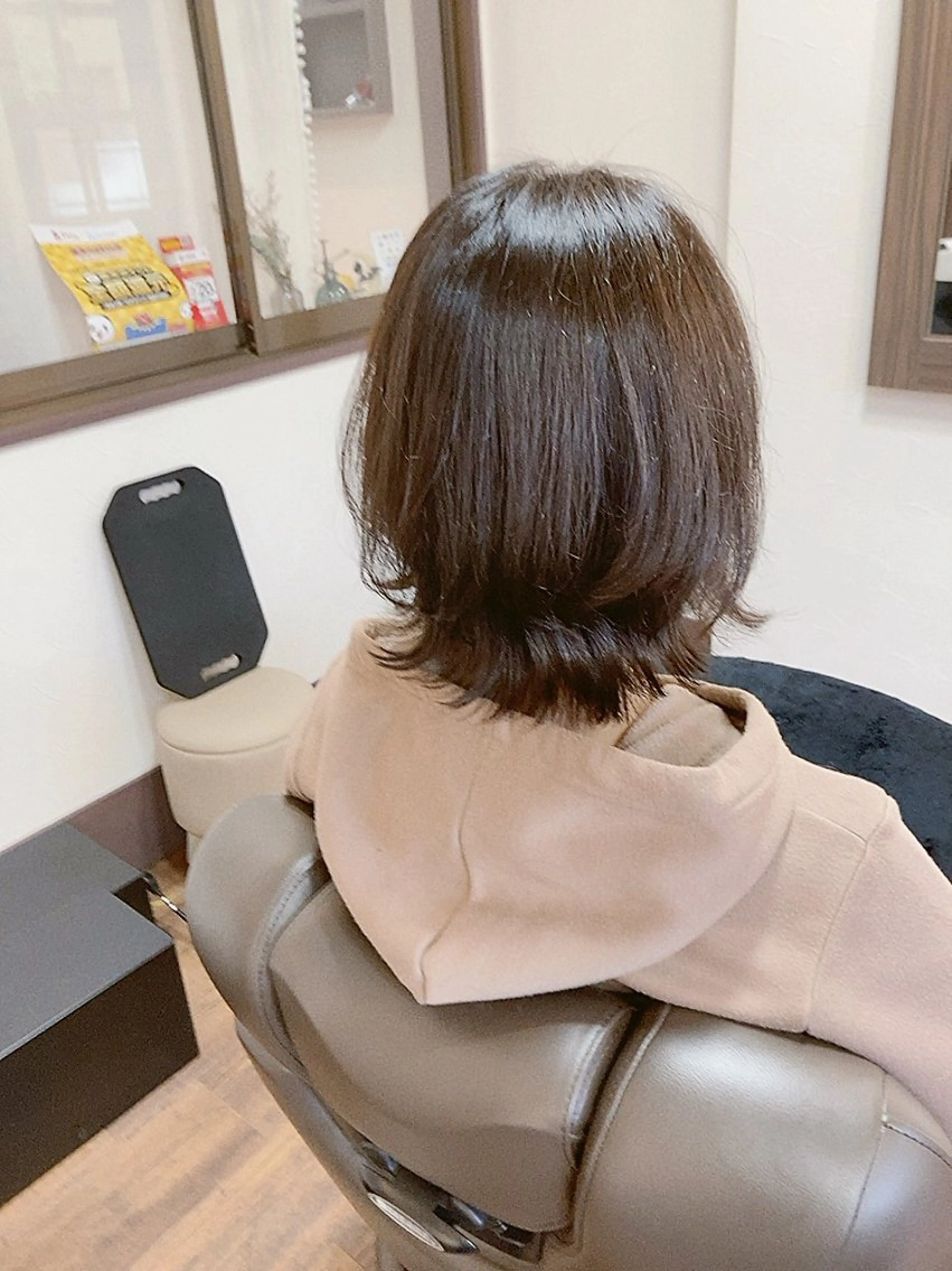ミディアム JIU所属・池岡 洋子のヘアスタイル
