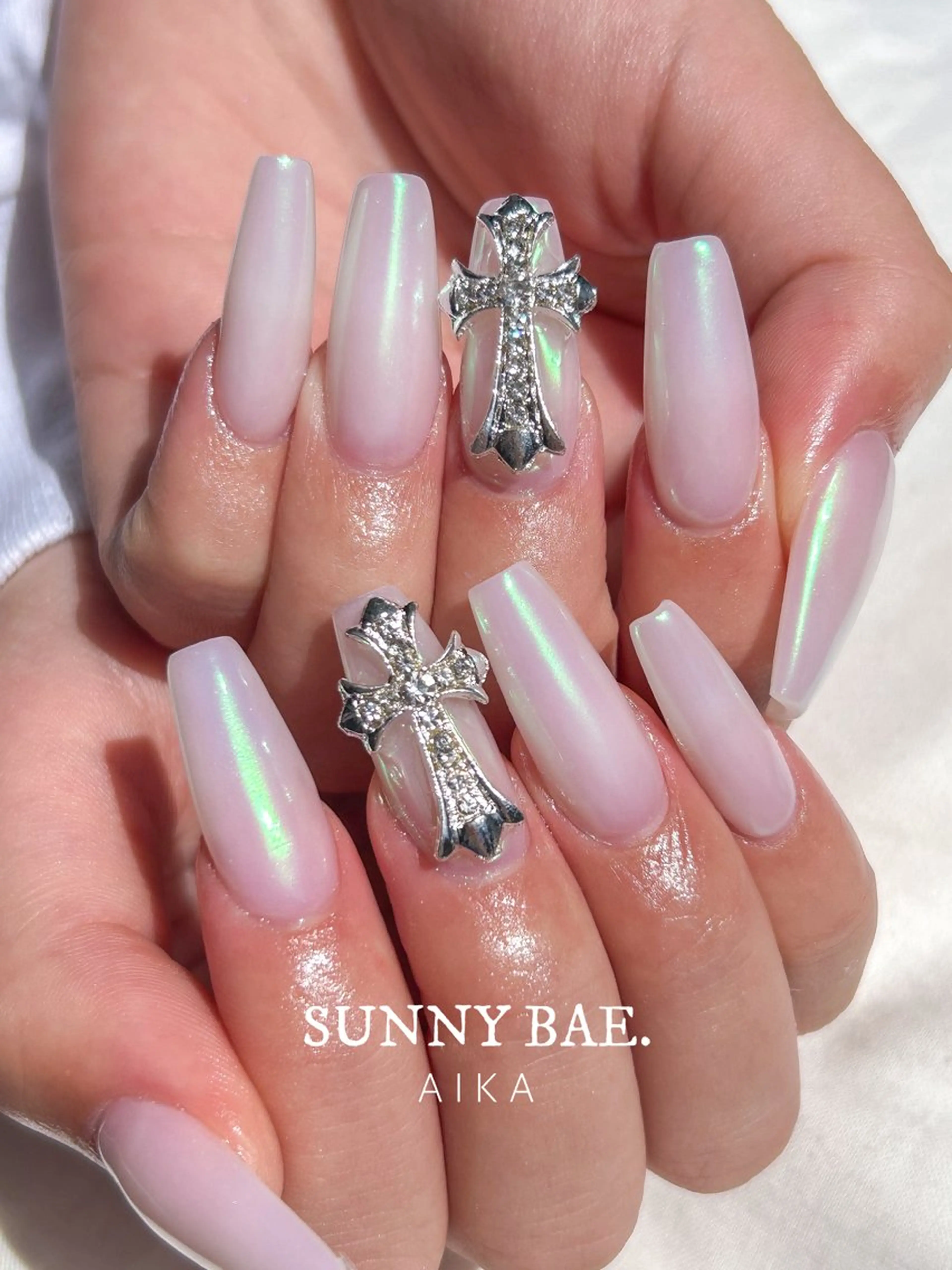 ネイル オーロラネイル ロングネイル スカルプネイル 春ネイル Made By AIKAのネイルデザイン