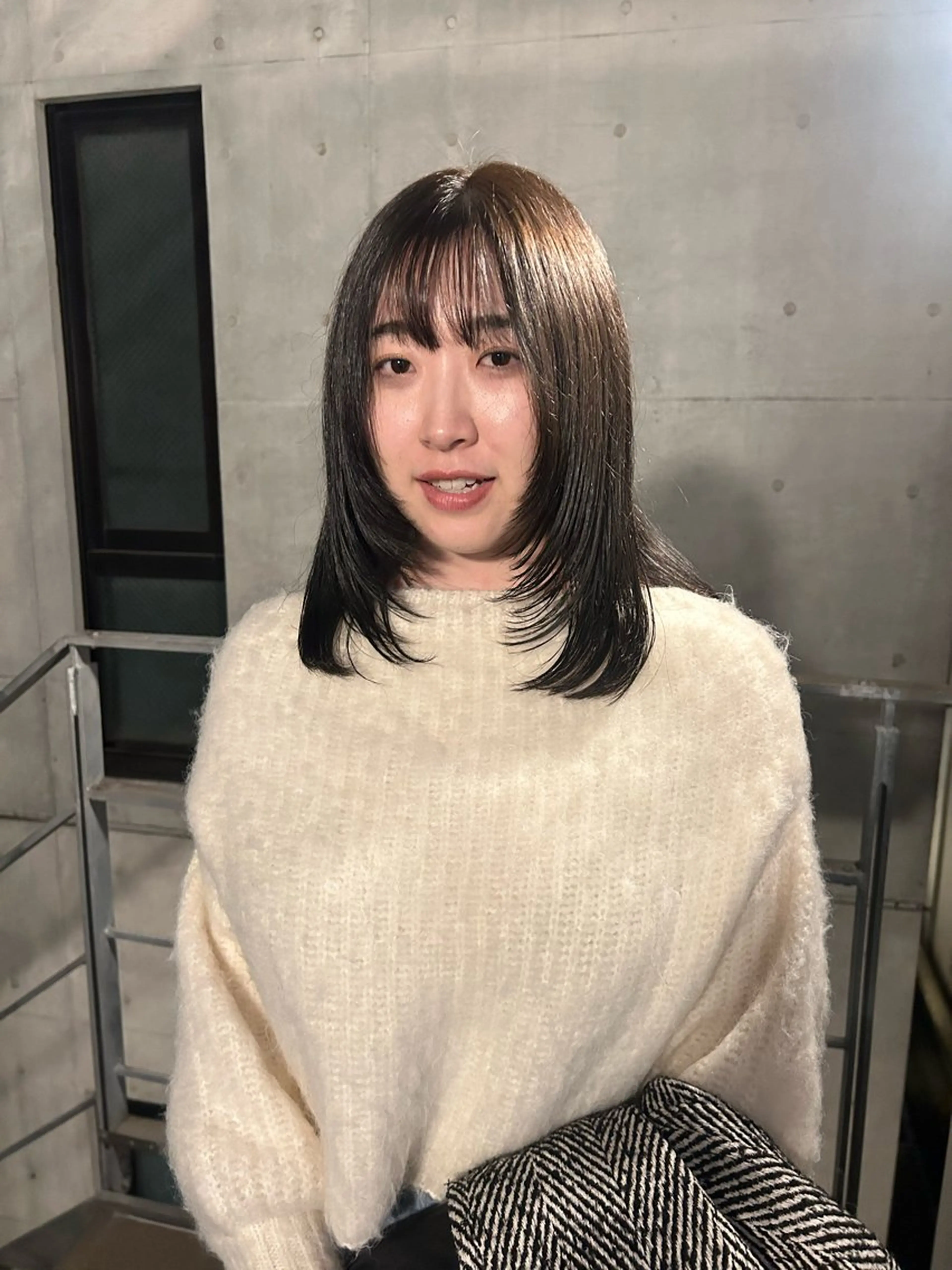 ミディアム カラー yumeka🩶ボブ 暖色/透け感カラーのヘアスタイル