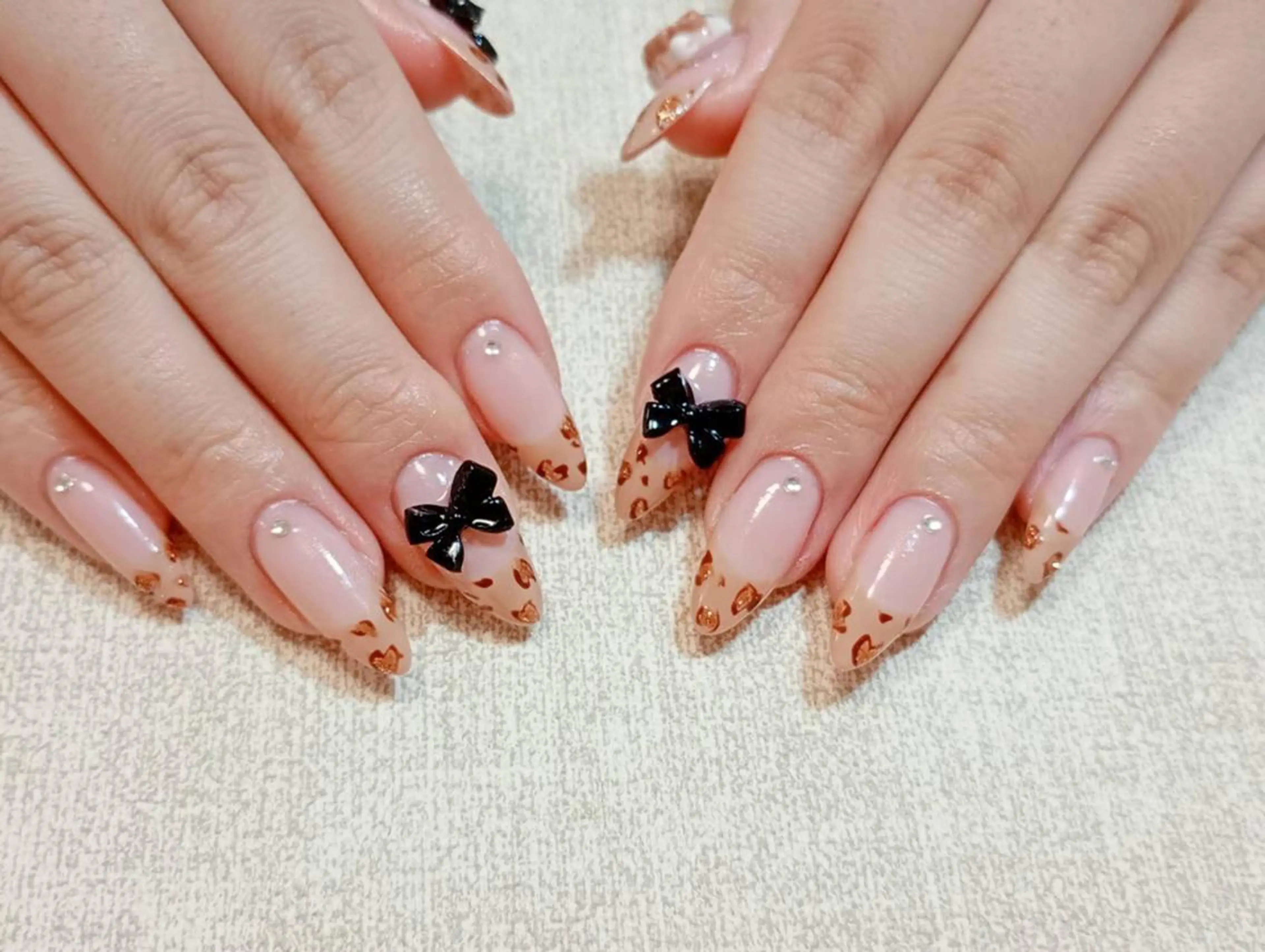 ネイル アートネイル 長さ出し ジェルネイル 韓国ネイル 持ち込み ハンドネイル ハンドケア Hana Bloom Nail💜Akiのネイルデザイン