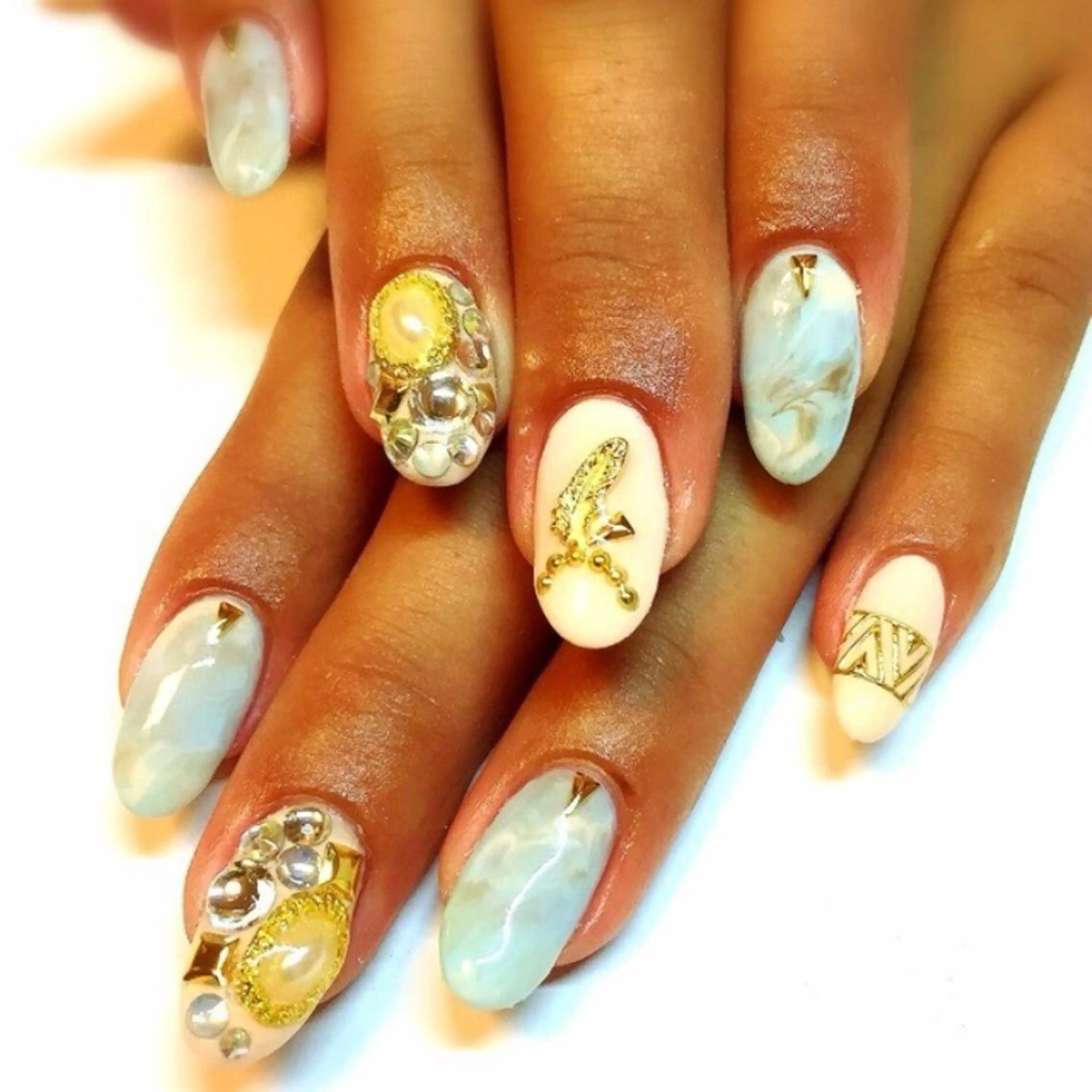 ネイル アートネイル 安藤 Charlotteのネイルデザイン