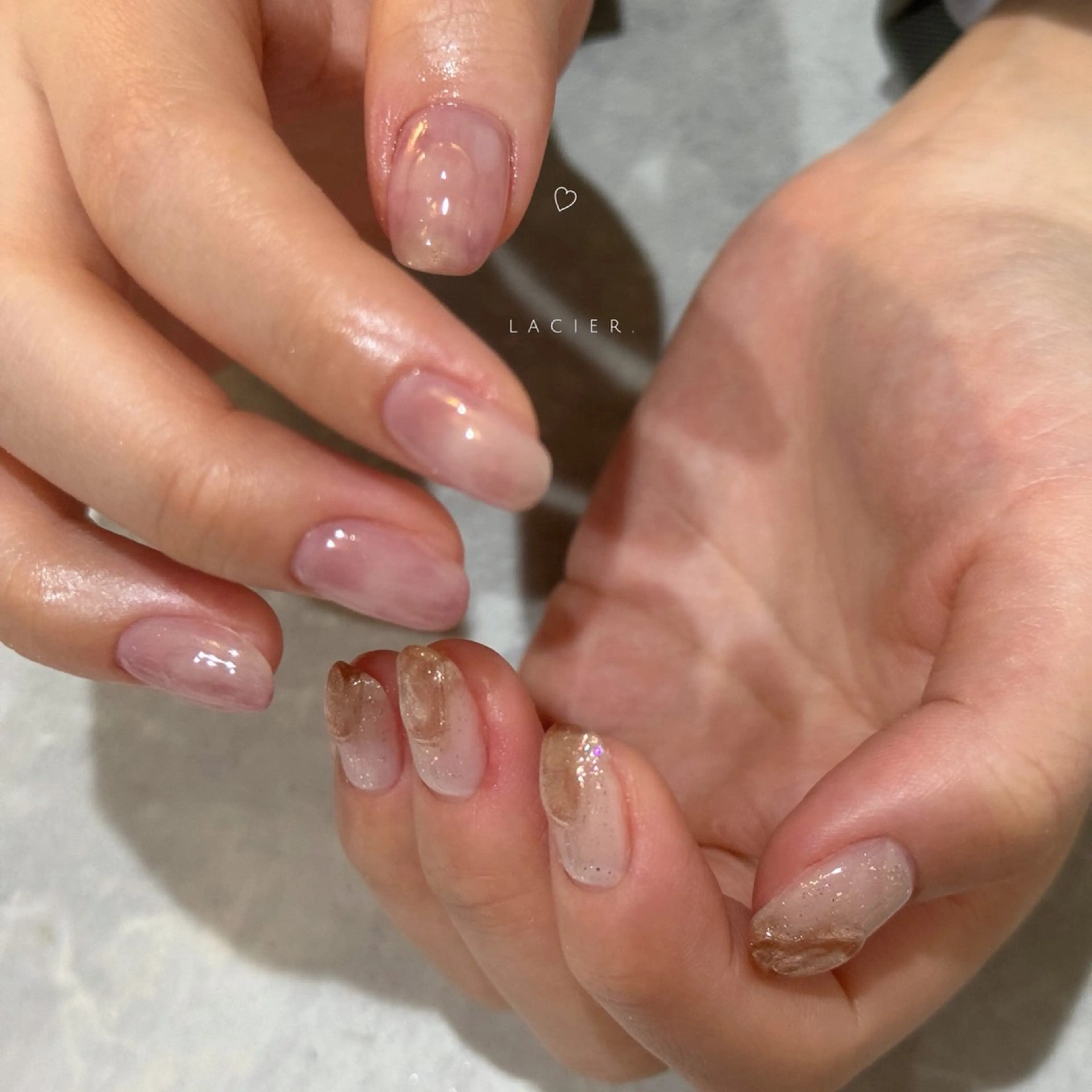 ネイル ラメ(グリッター) ミラーネイル ピンク ハンドネイル lacier nailのネイルデザイン