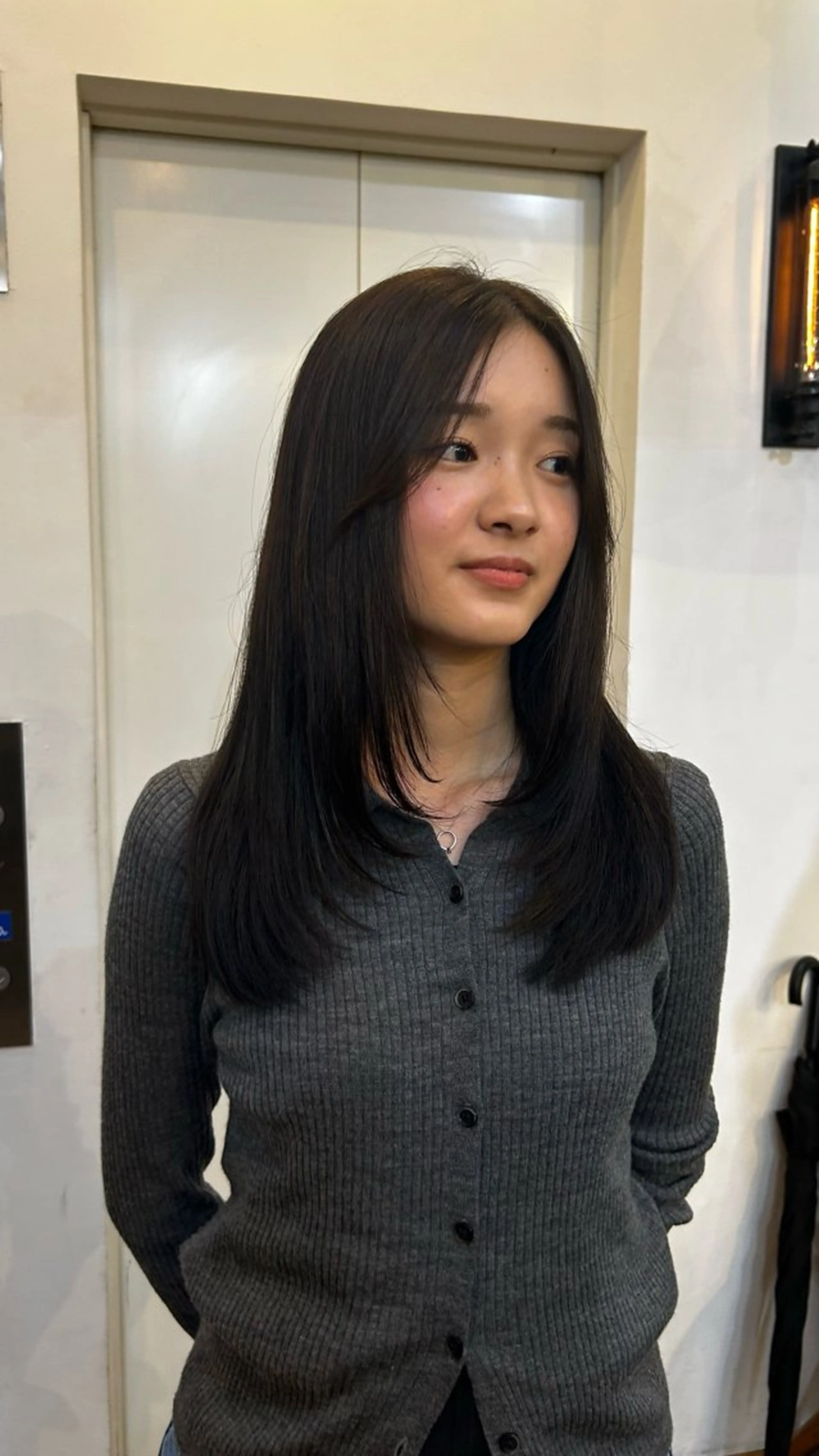 ロング レイヤーカット トリートメント Belle 新宿店所属・吉田 百花💛のヘアスタイル