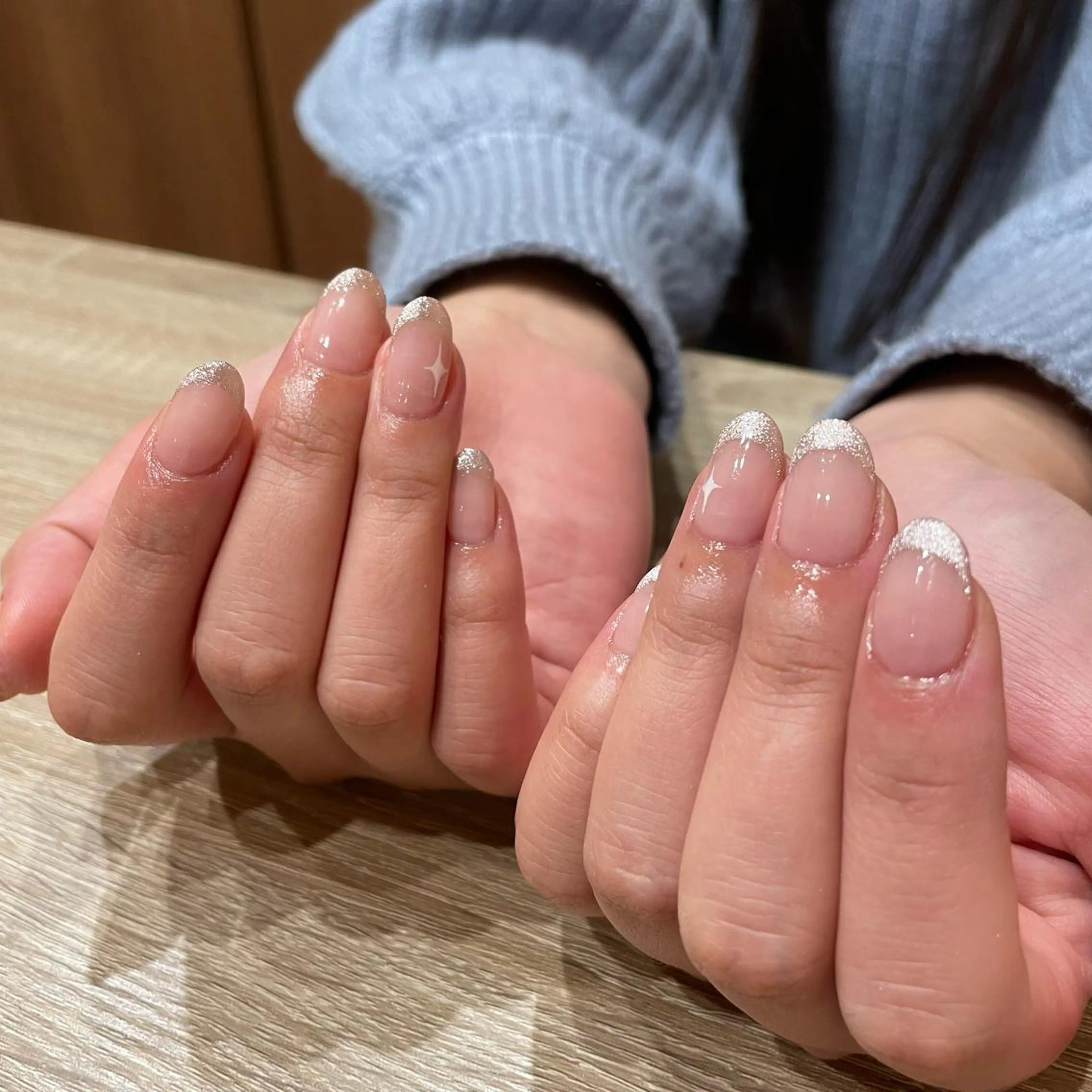 フレンチorグラデ🌟(マグネット or ミラー ) (オフあり)🤍トレンドシンプル🤍の写真