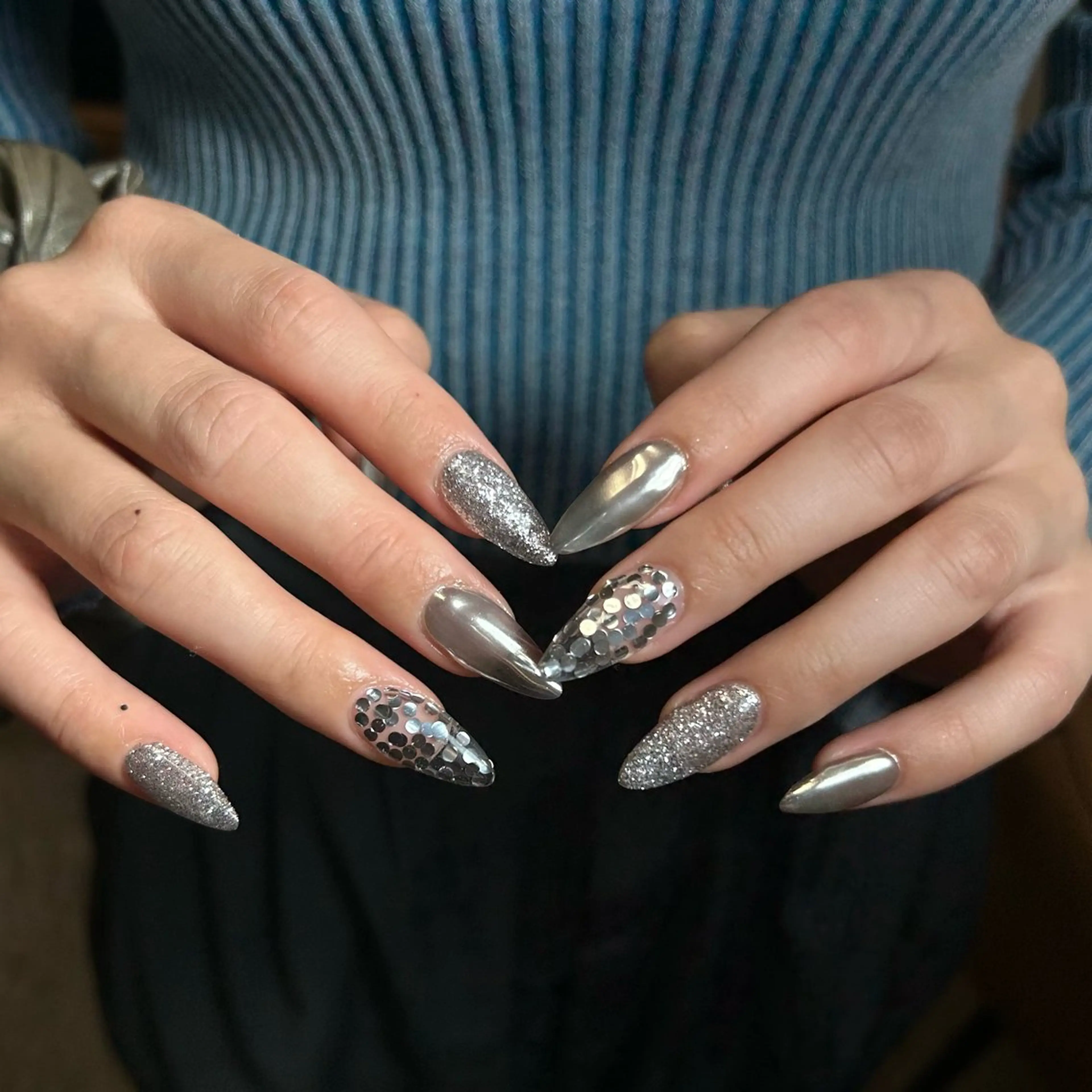 ネイル ネイルチップ ハルナ/当日予約 🆗🪩のネイルデザイン