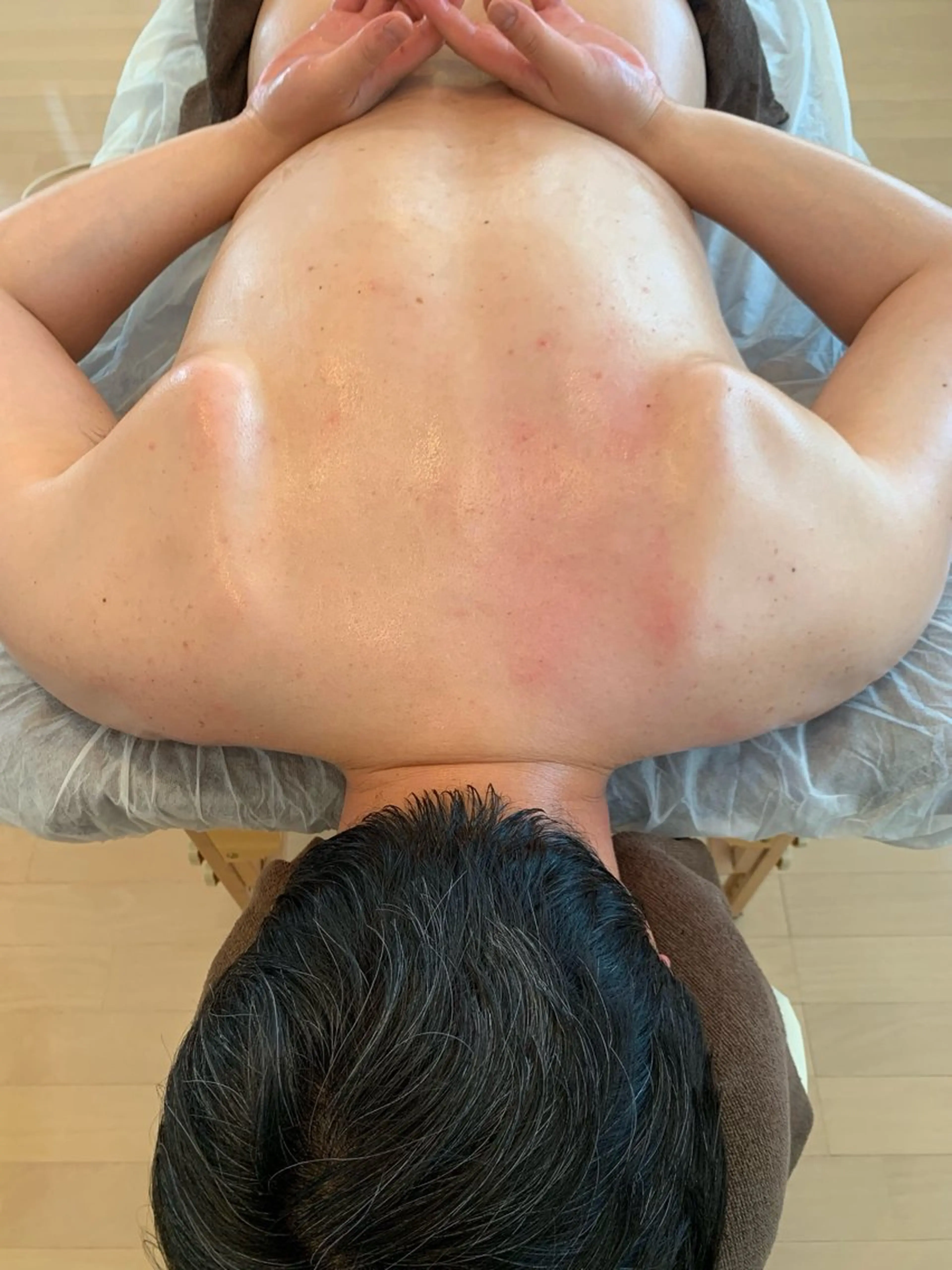 【男性向け】ボディメンテナンス☆仕事での首/肩/腰/ふくらはぎの疲れ。日々の肉体疲労に◎スッキリ感が高い90分の写真