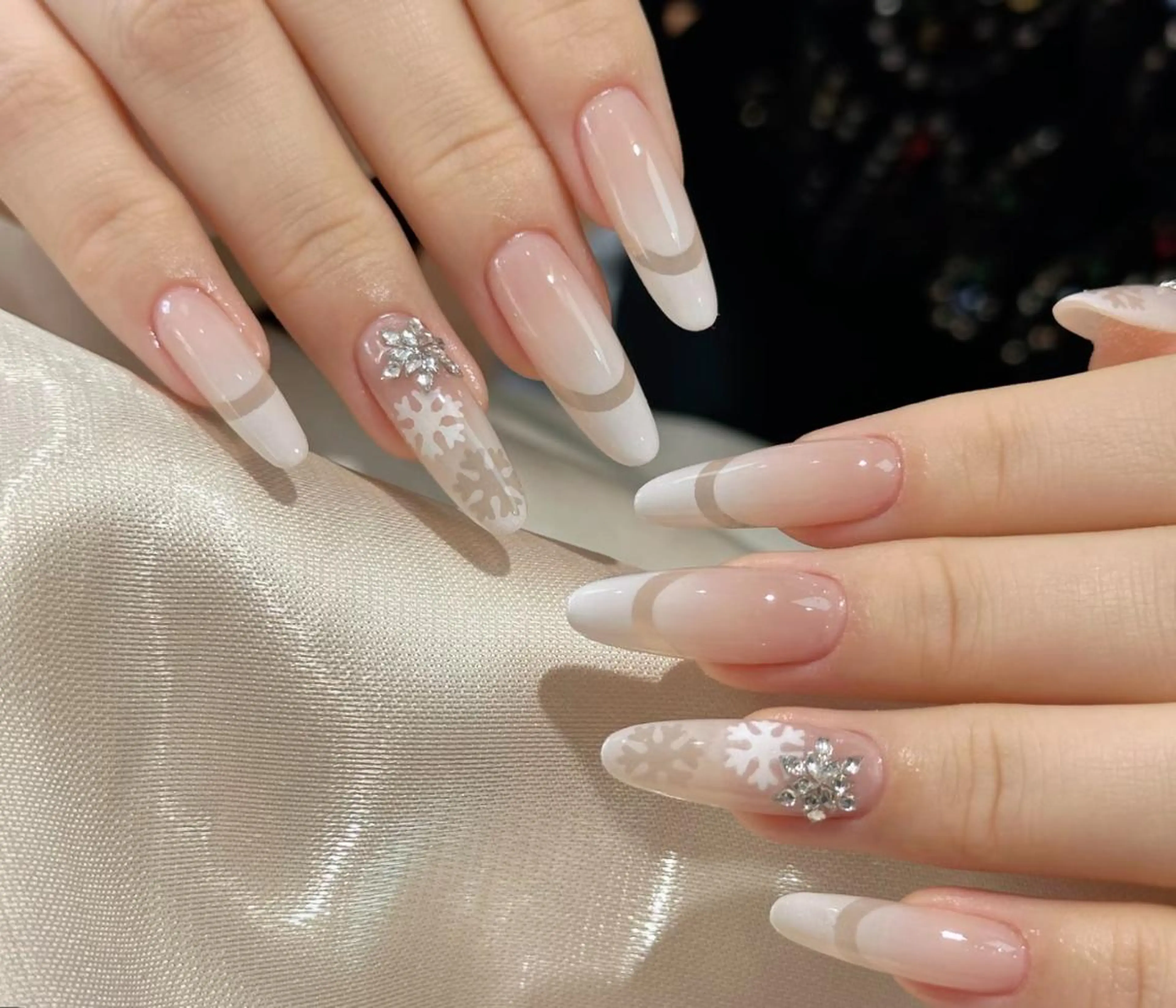 ネイル ハンドネイル 🎀 Ayaka_nailのネイルデザイン