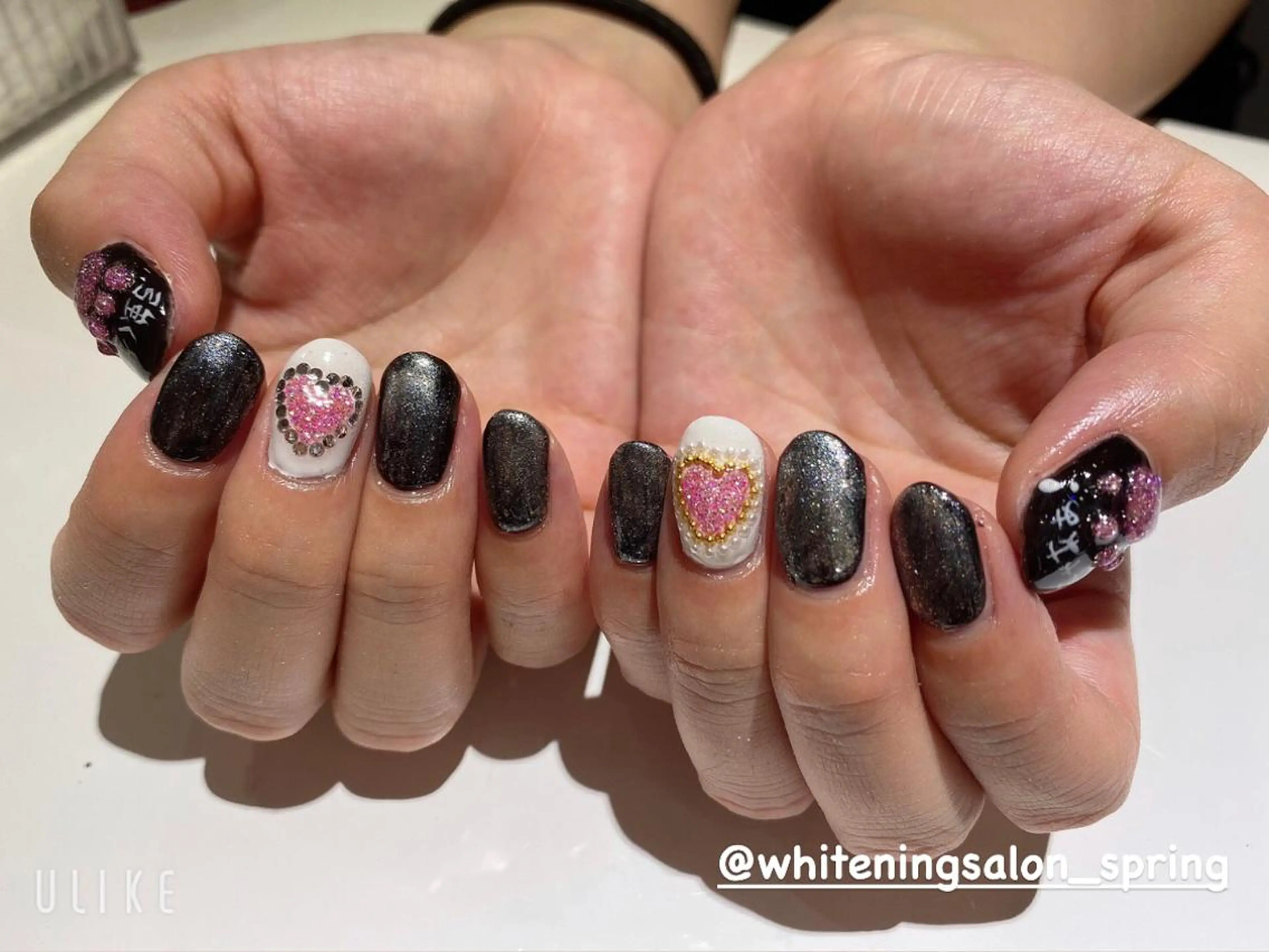 ネイル Nakao Hitomiのネイルデザイン