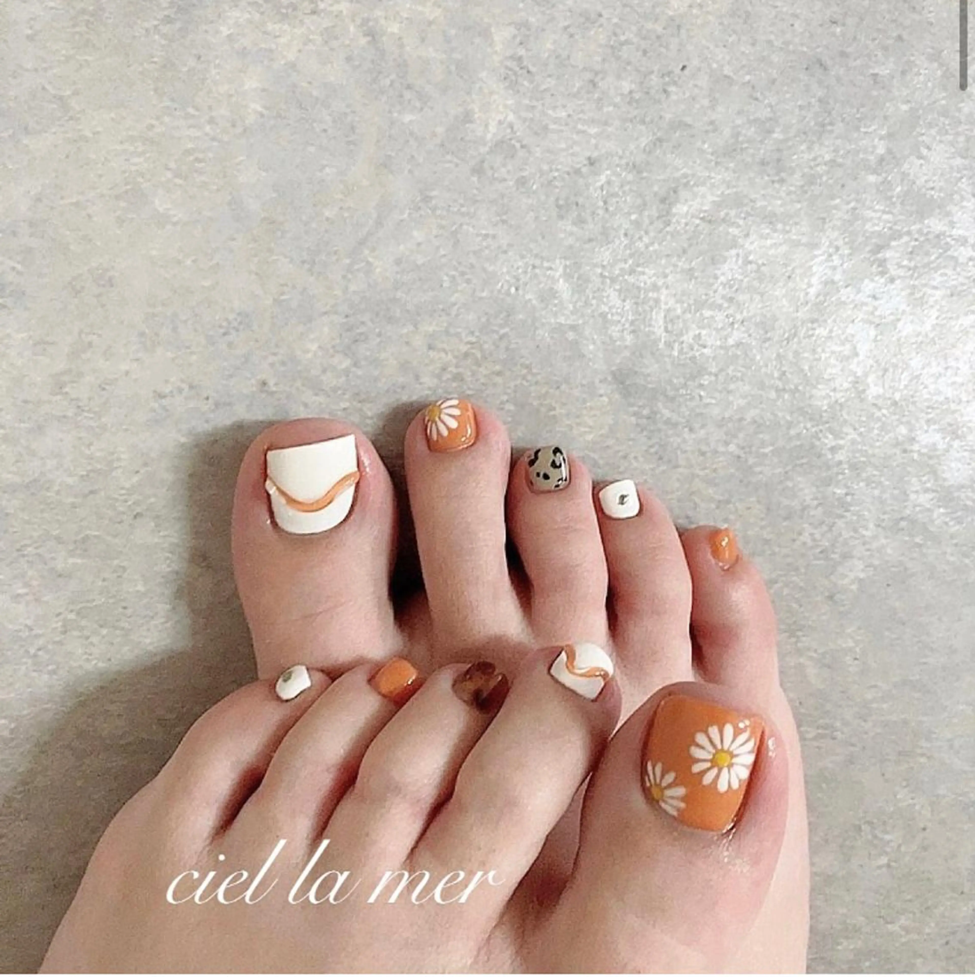 ネイル ハンドネイル フットネイル ciel la merのネイルデザイン