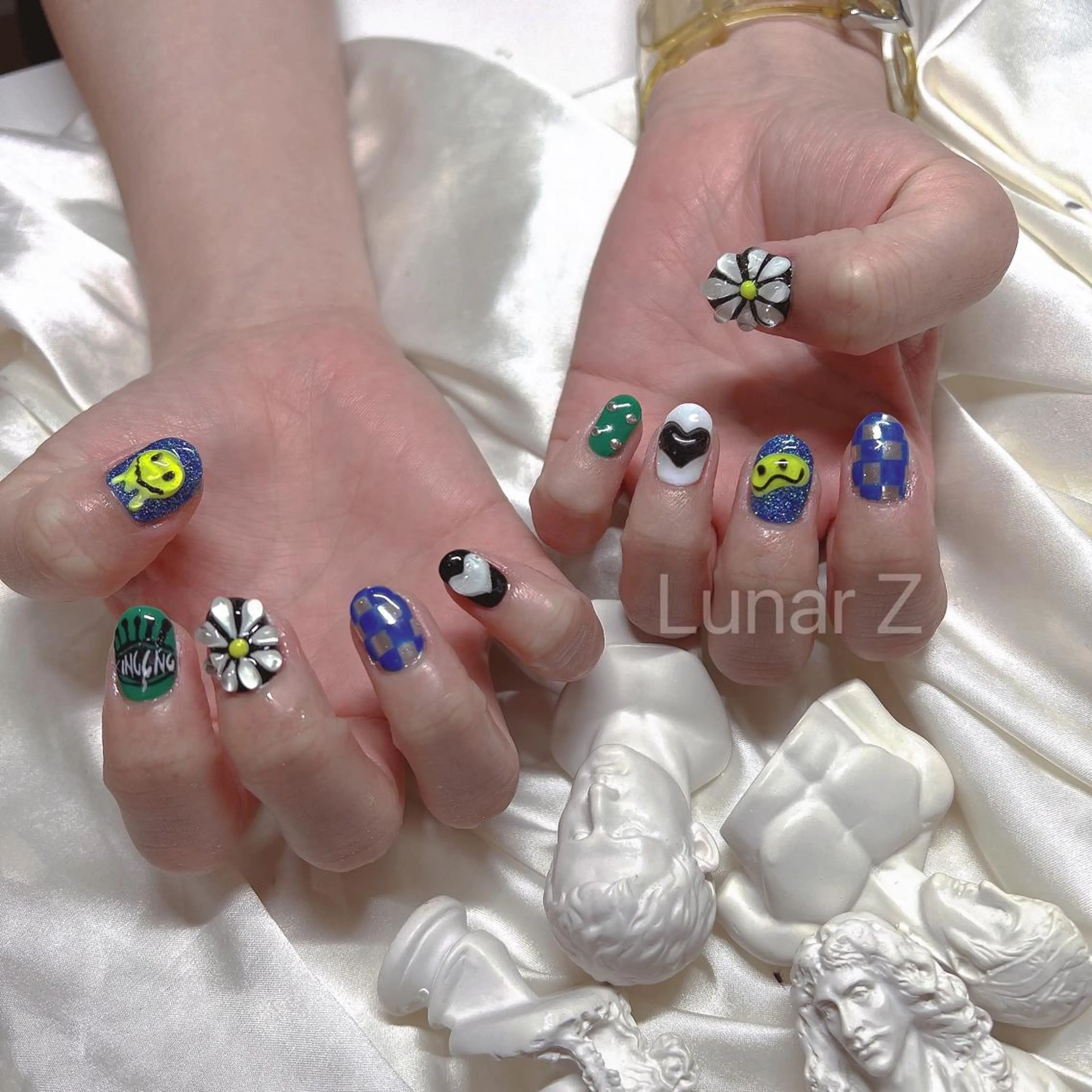 ネイル 🌖す い🌒のネイルデザイン