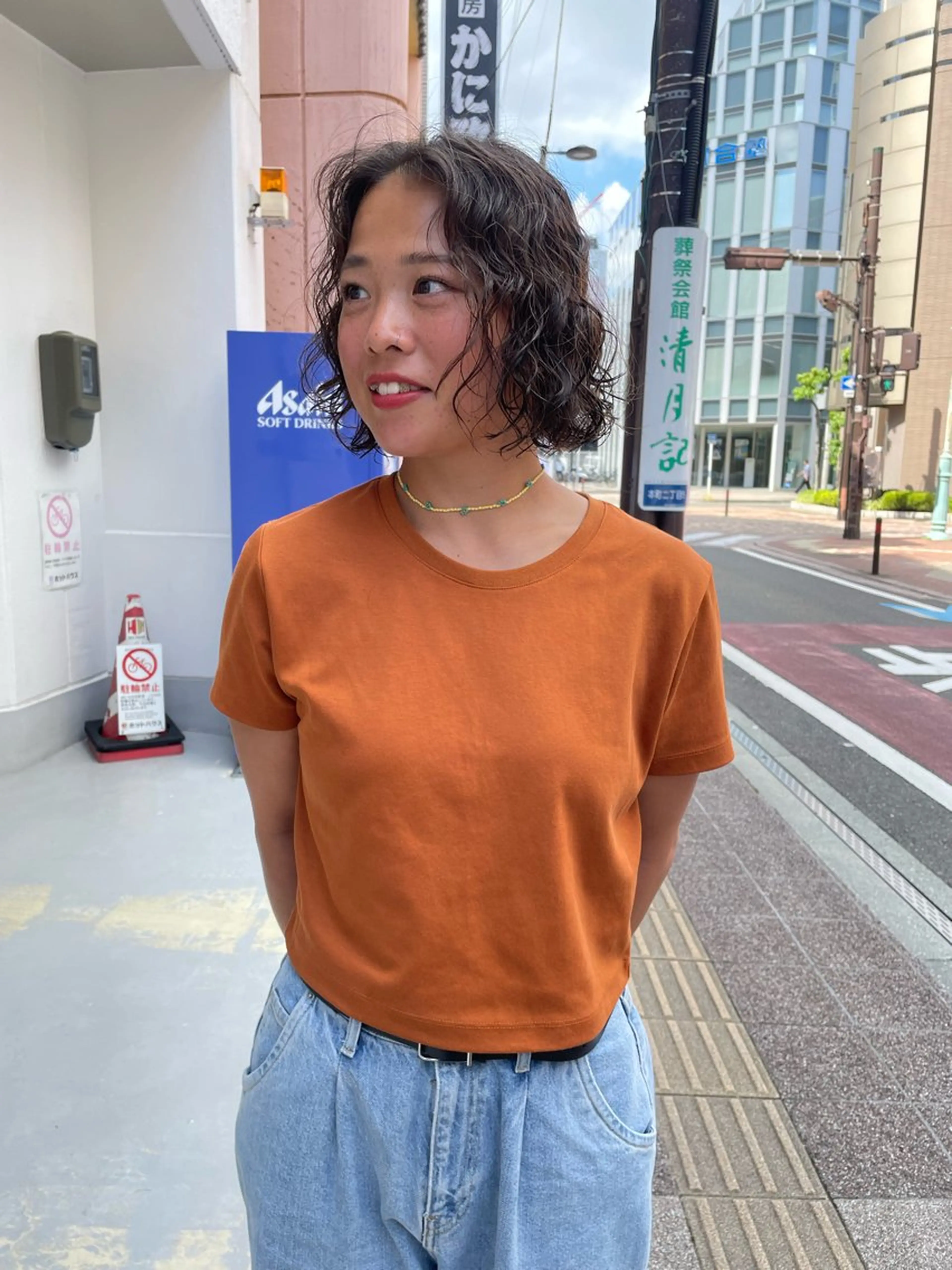ミディアム パーマ 渥美 怜子のヘアスタイル
