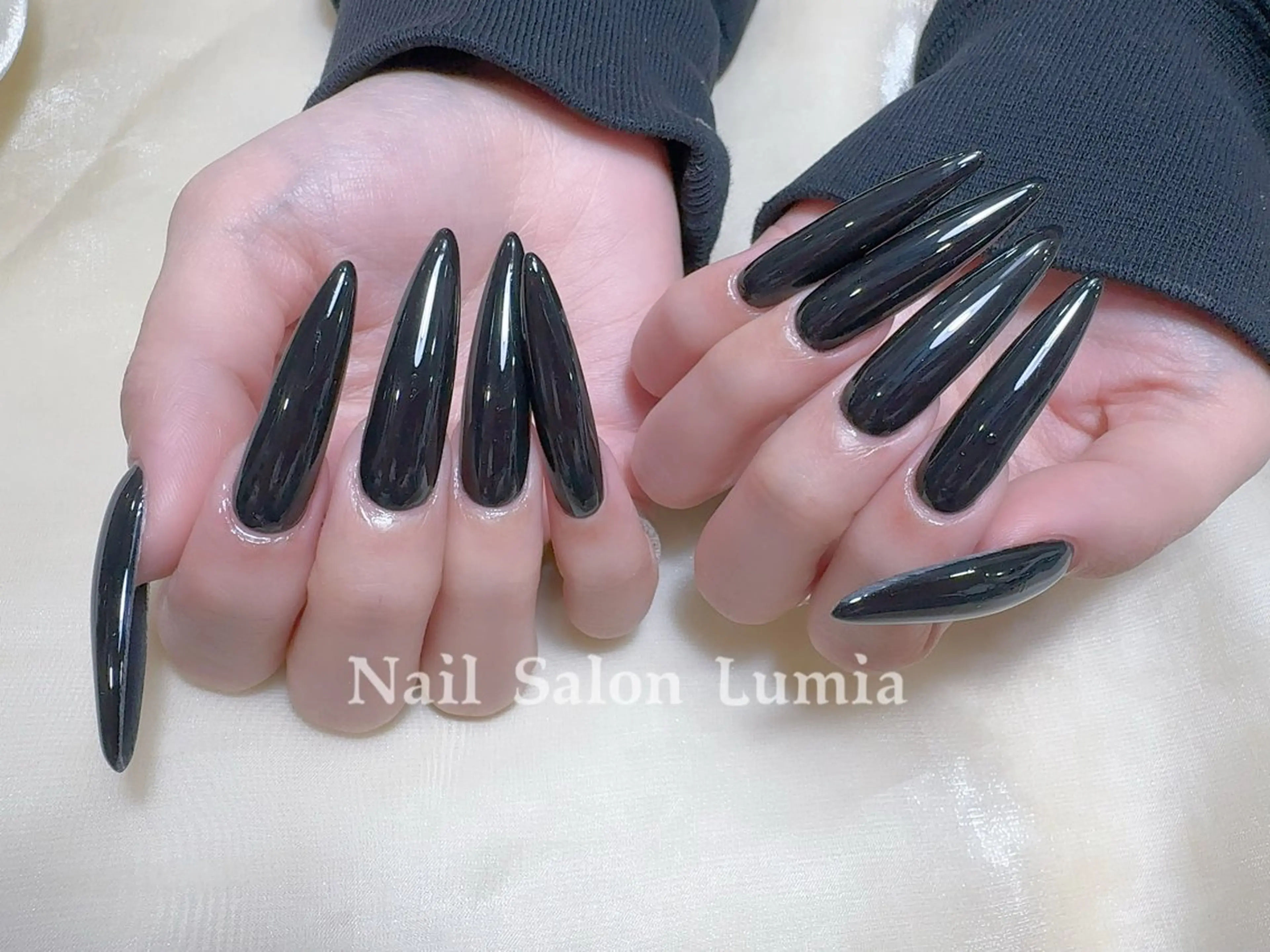 ネイル ハンドネイル ネイルサロン ルミア Lumia 店長のネイルデザイン