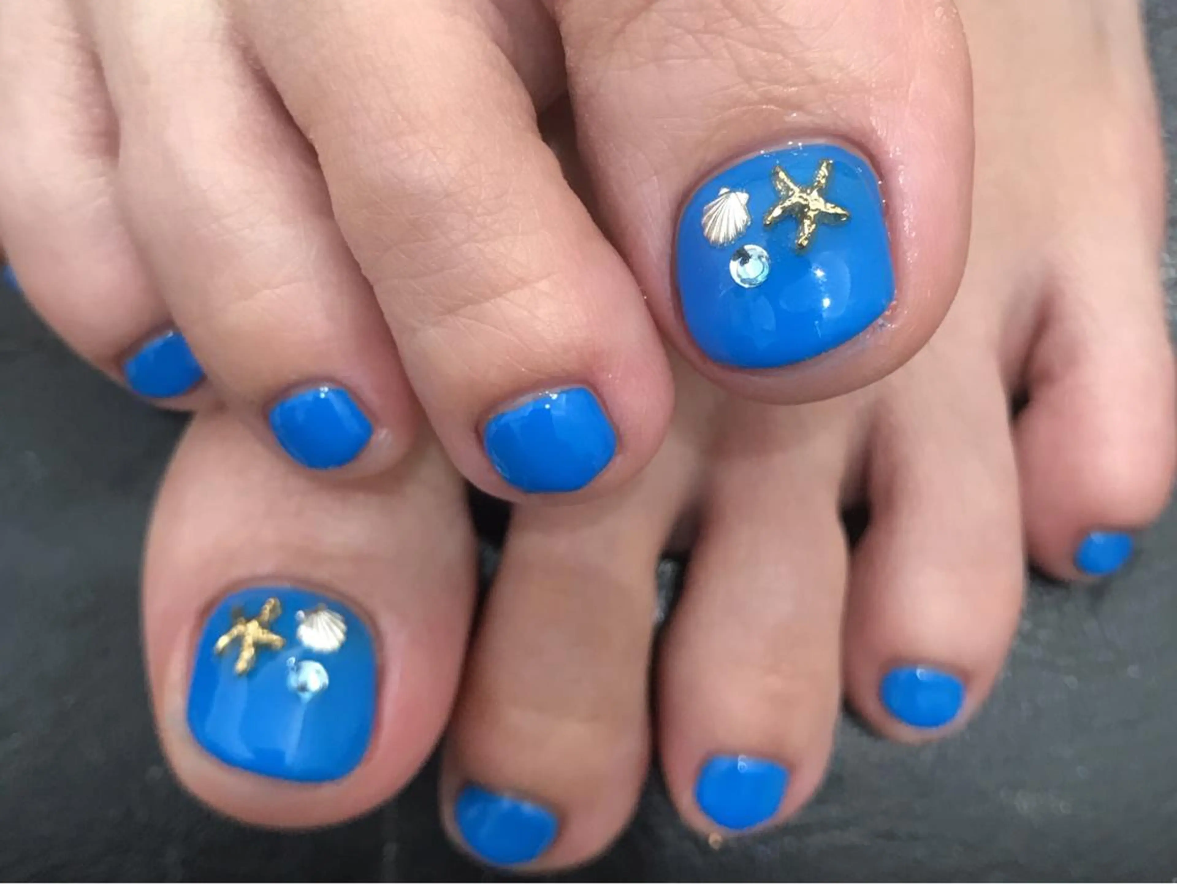 ネイル ブルー フットネイル ジェルネイル フットネイル 中川 愛理のその他イメージ