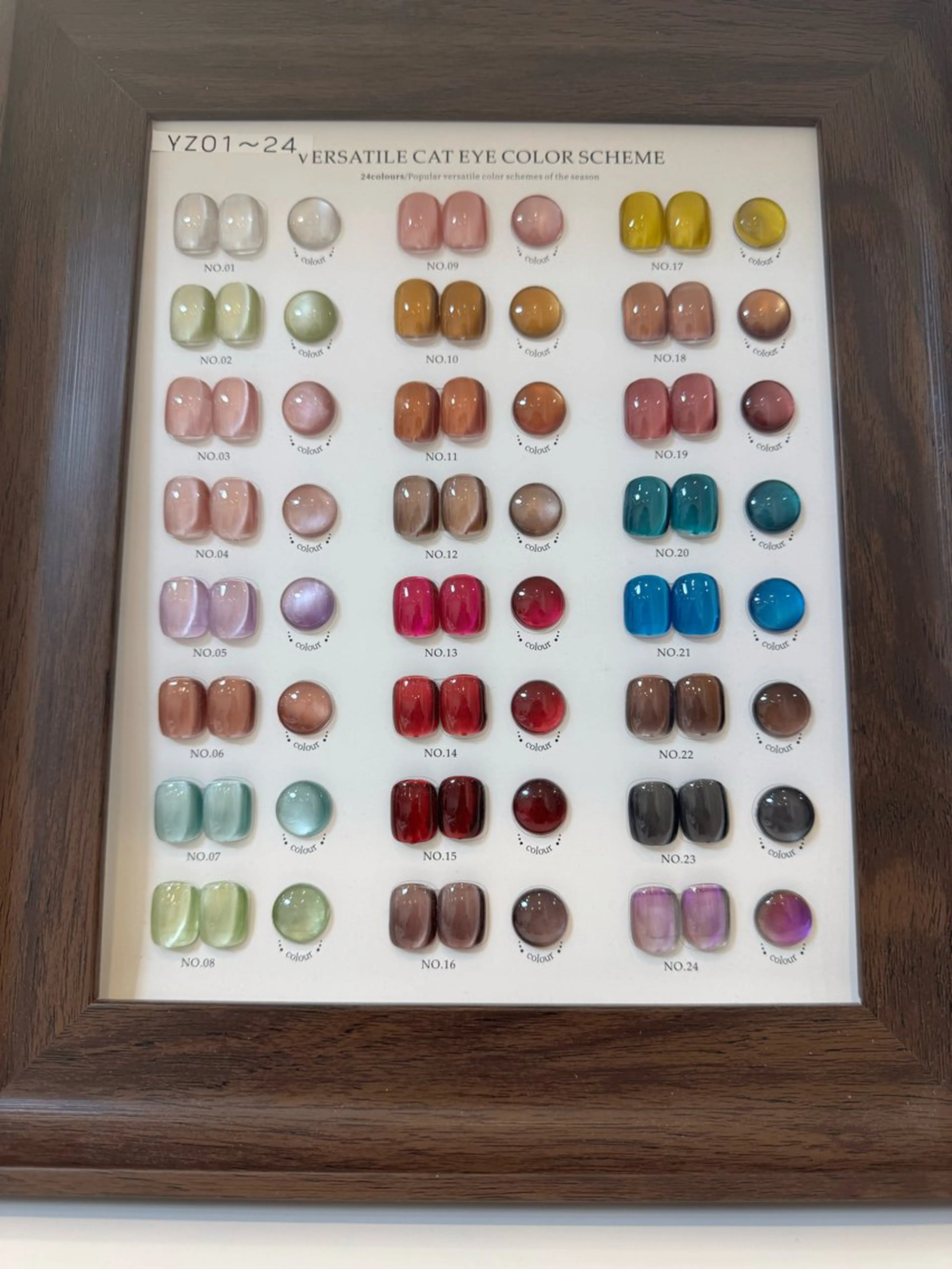 ネイル ジェルネイル キラキラネイル マグネットネイル ワンカラーネイル シンプルネイル 🎀MIYUKI Salon🎀のネイルデザイン