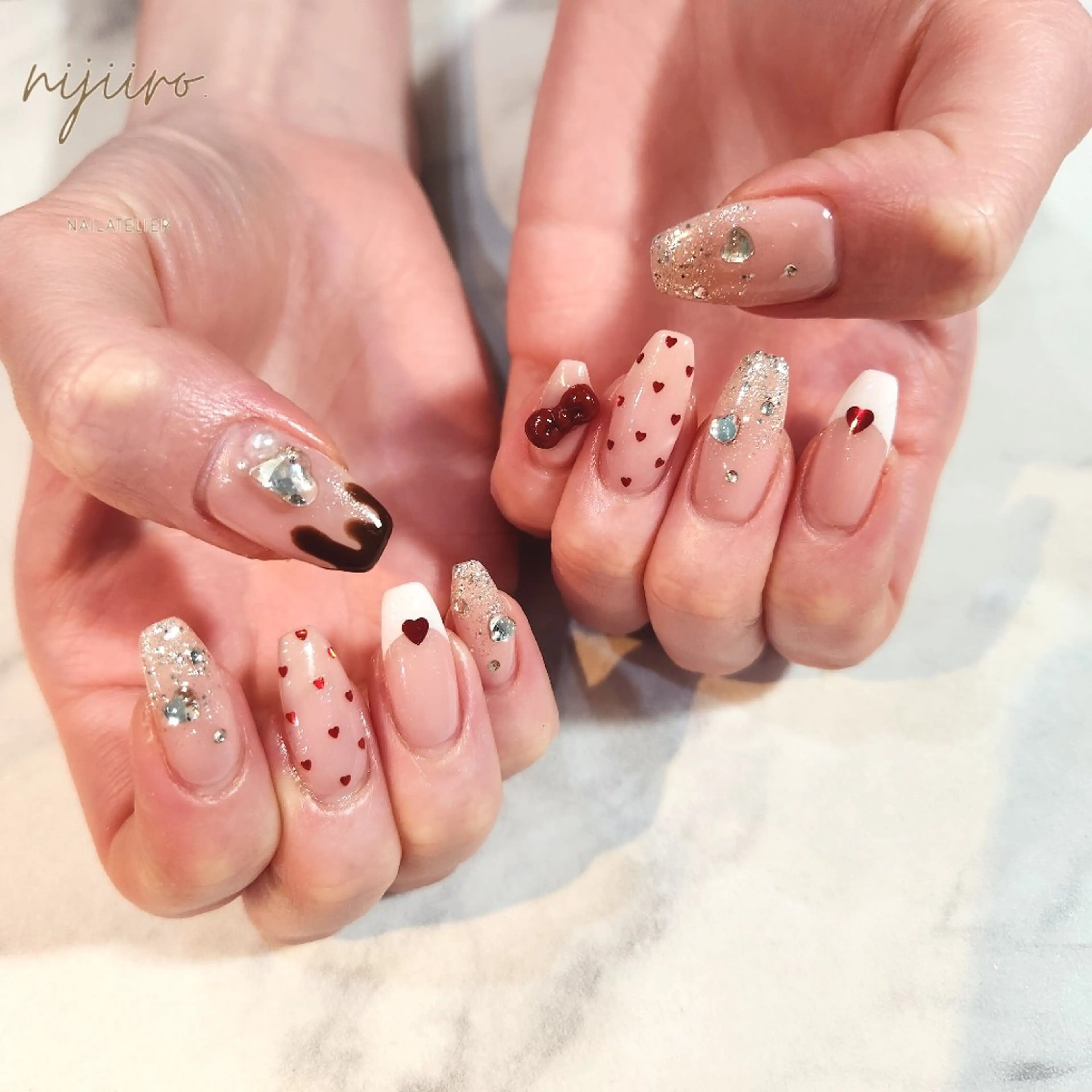 ネイル ハンドネイル nailatelier nijiiro.所属・nijiiro🌈 サトウのネイルデザイン