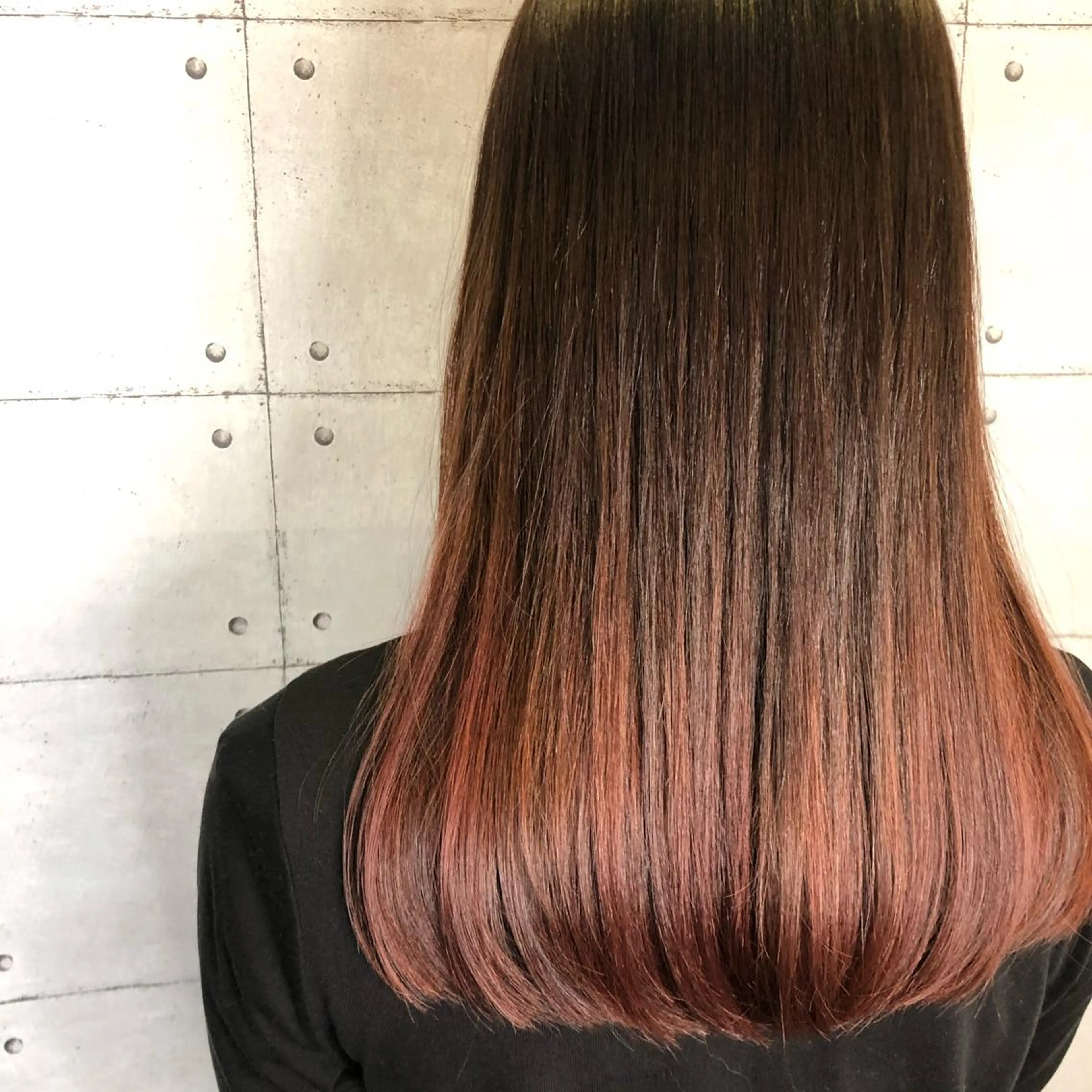 セミロング カラー カット ヘアカラー トリートメント ショート・ボブ🍎 ナカノユウキのヘアスタイル
