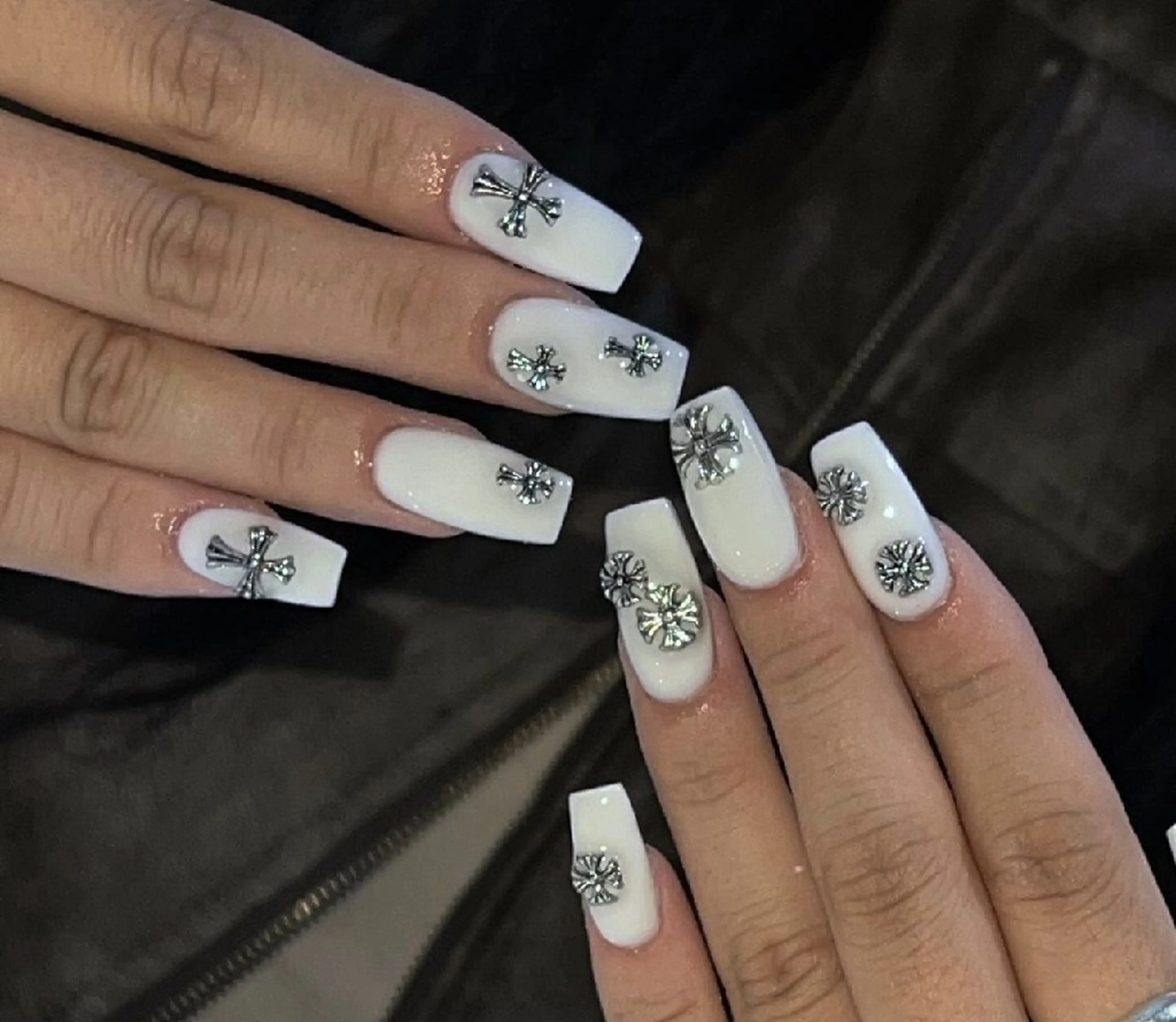 セミロング ninabeauty 新宿のネイルデザイン