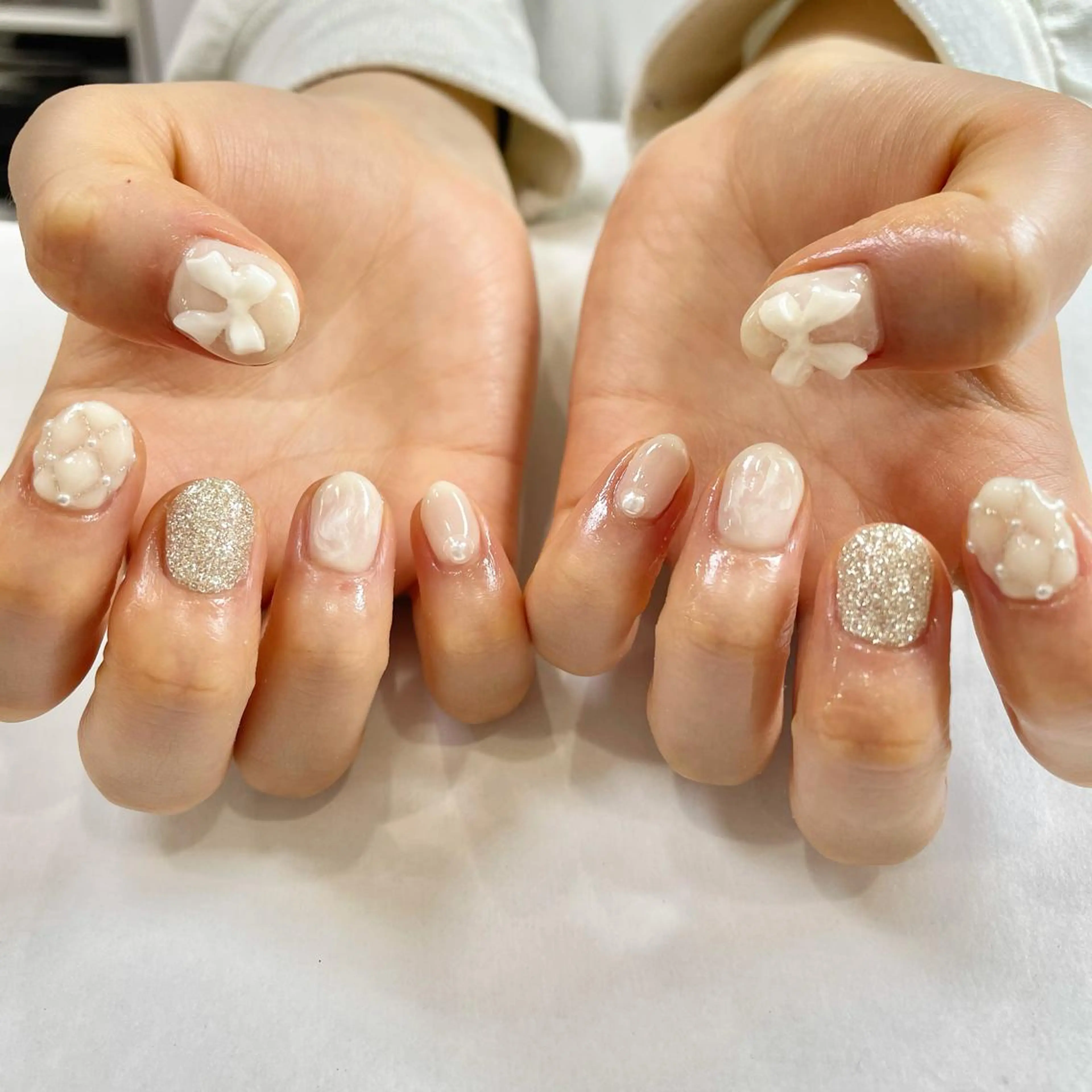 ネイル ホワイト 🎀AYAKO 🎀中韓ネイルのネイルデザイン