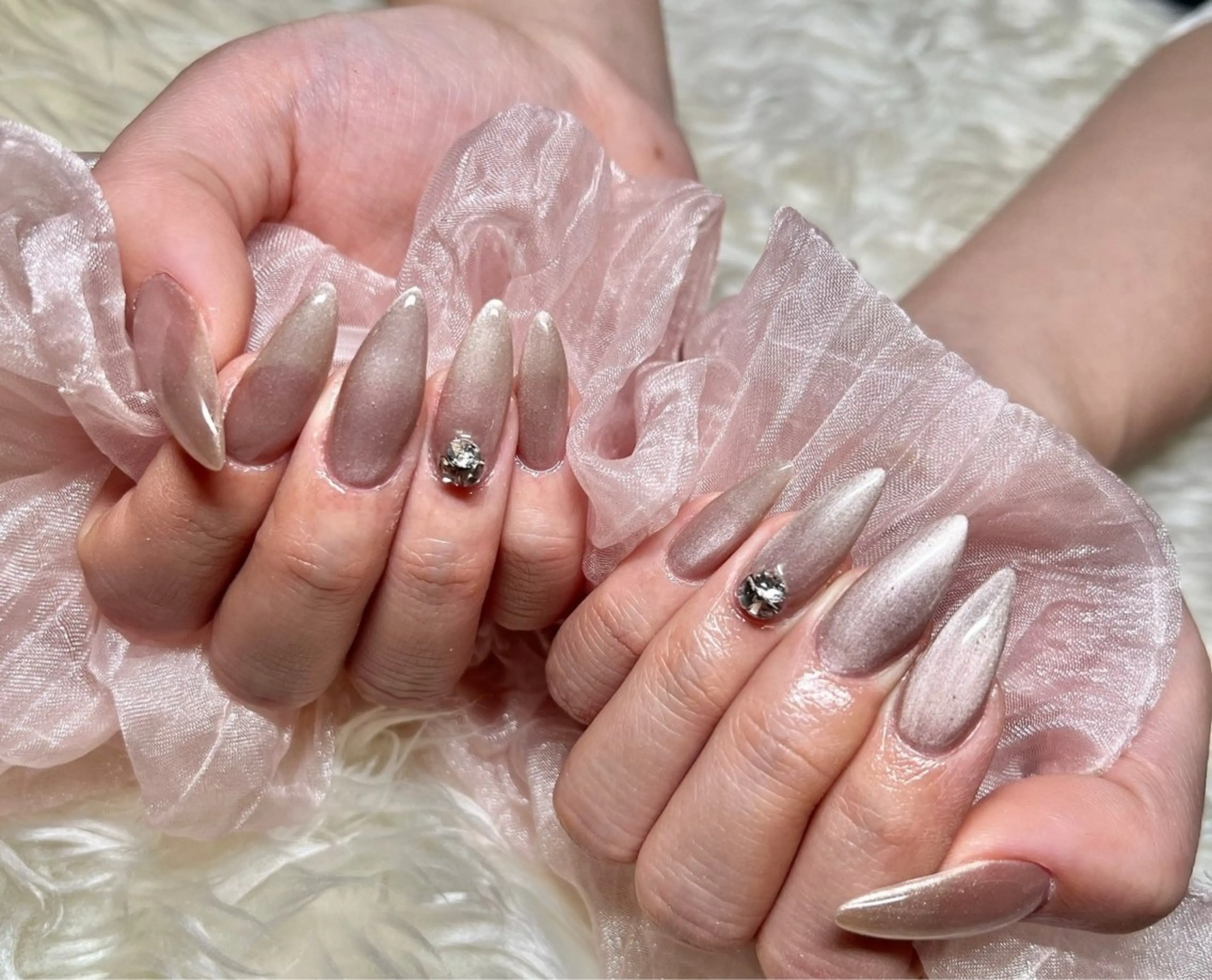 ネイル 長さ出し フレンチネイル ジェルネイル グラデーション ハート ハンドネイル Nail&eye Belire 新宿のネイルデザイン