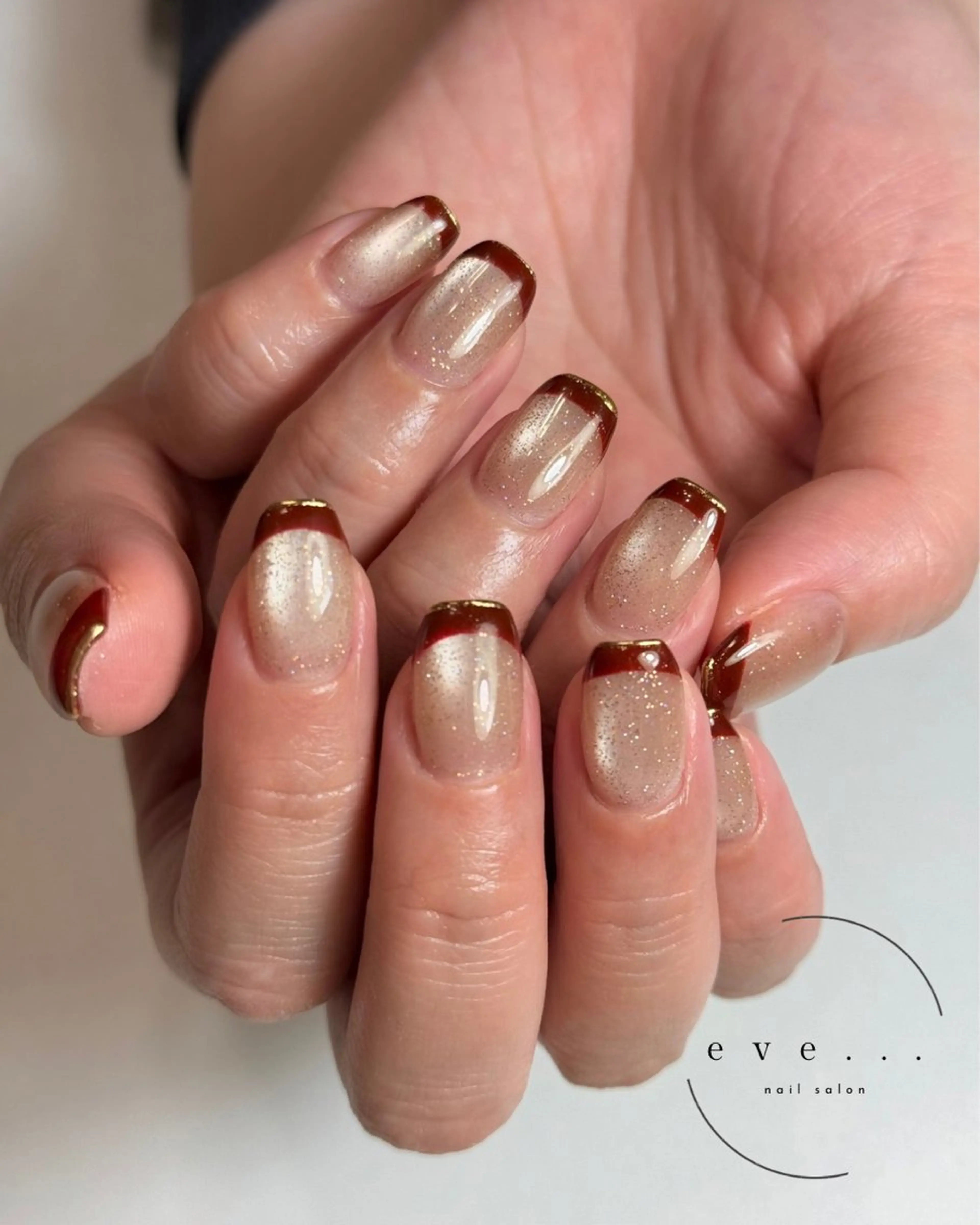 ネイル フラッシュネイル マグネットネイル 冬ネイル クリスマス ハンドネイル nail salon eve...のネイルデザイン