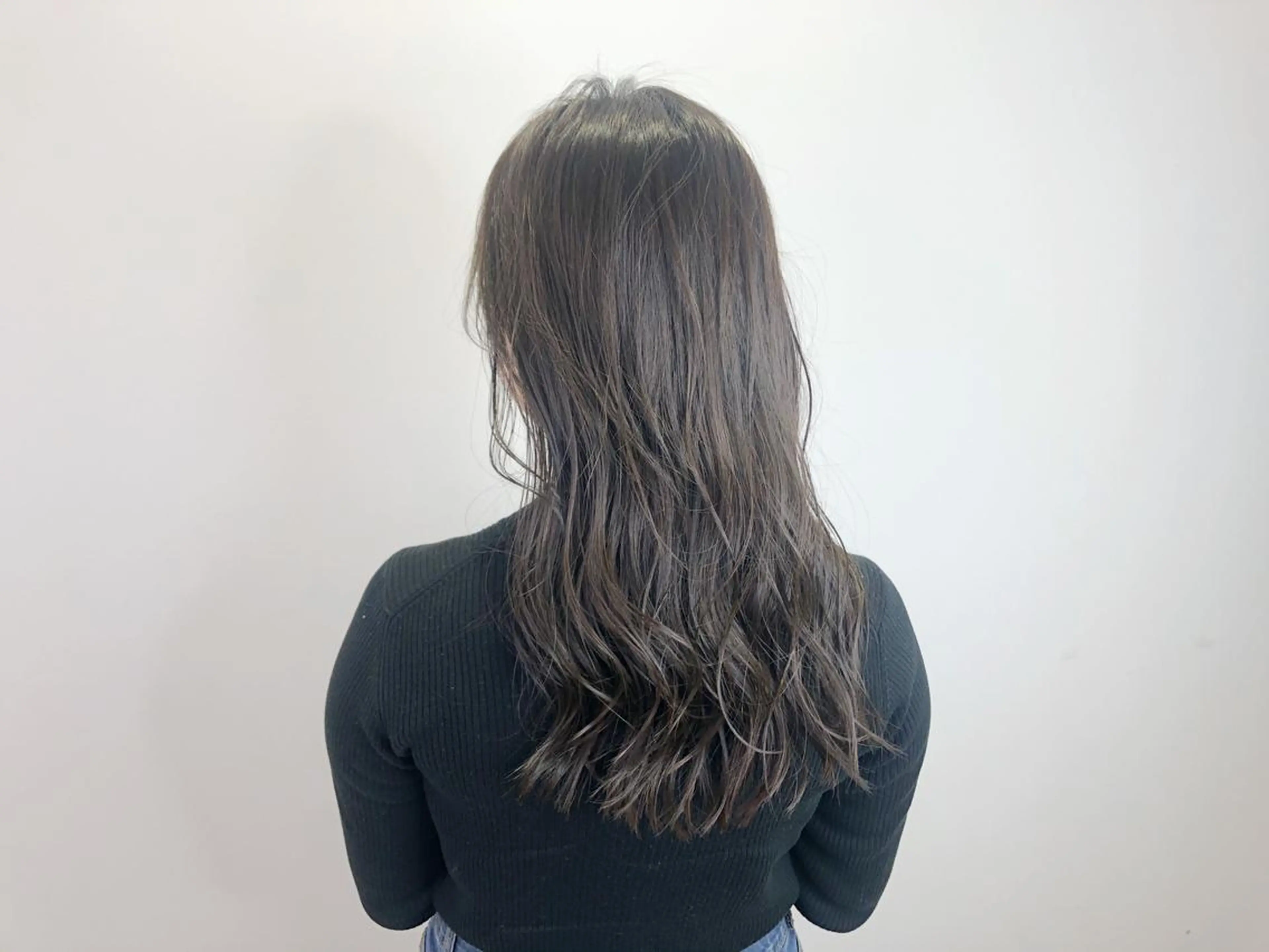 ロング カラー 関 京磨のヘアスタイル