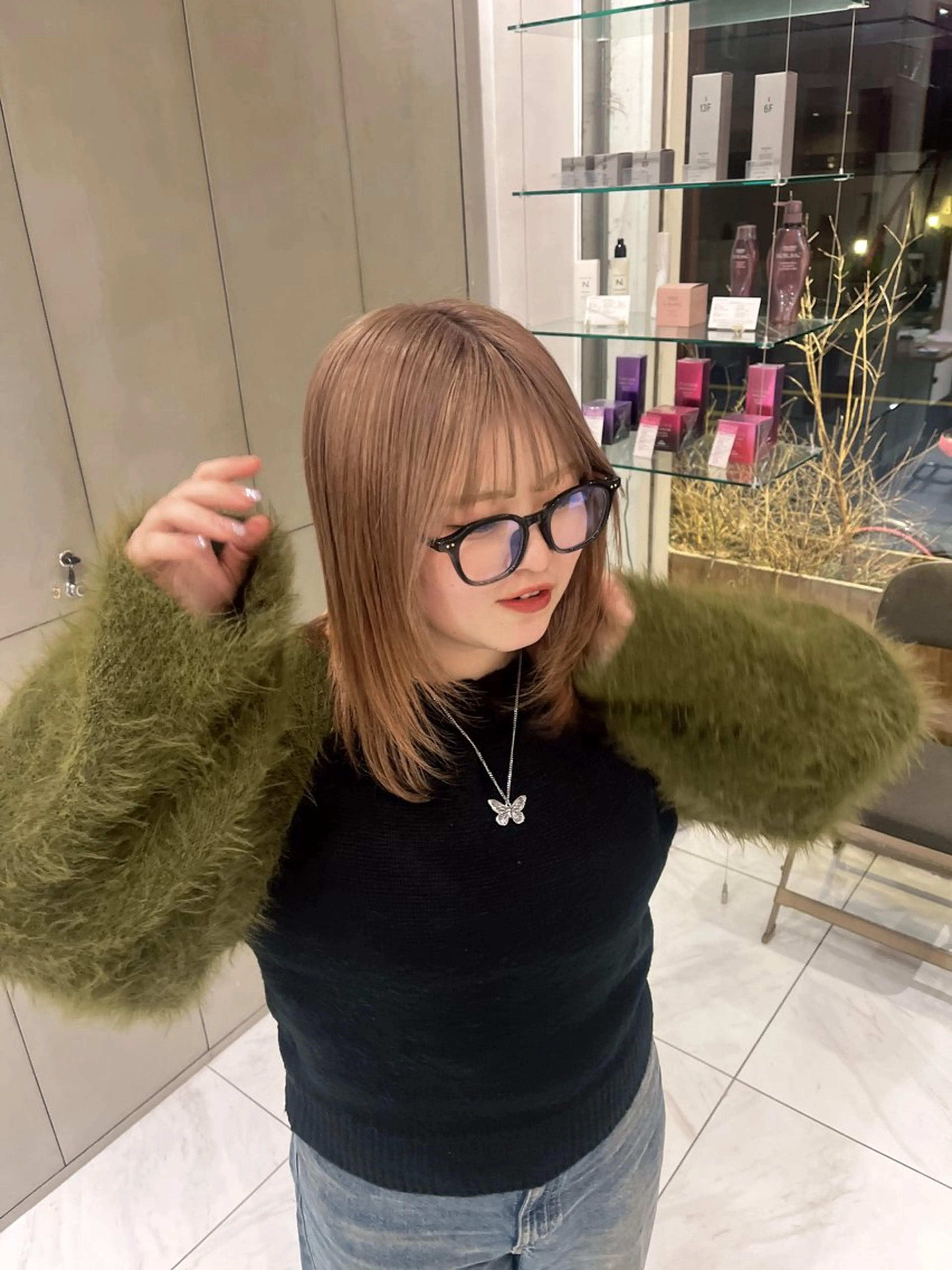 カラー カット ヘアカラー ️🩵RINKA/ ハイトーンカラー🩵のヘアスタイル