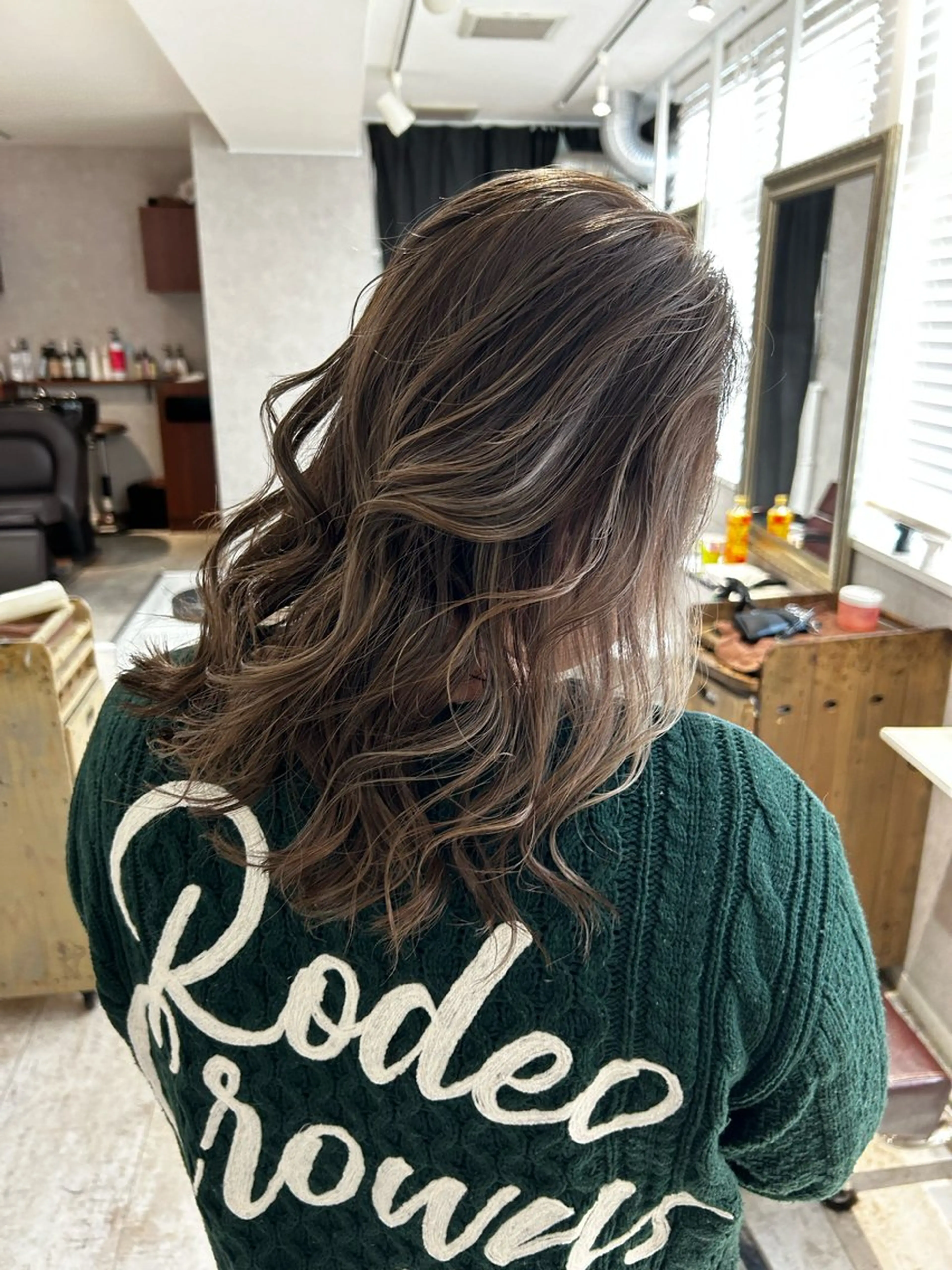 ロング ハイライト GATE.所属・🫧うる艶color 🩵綾🌙のヘアスタイル