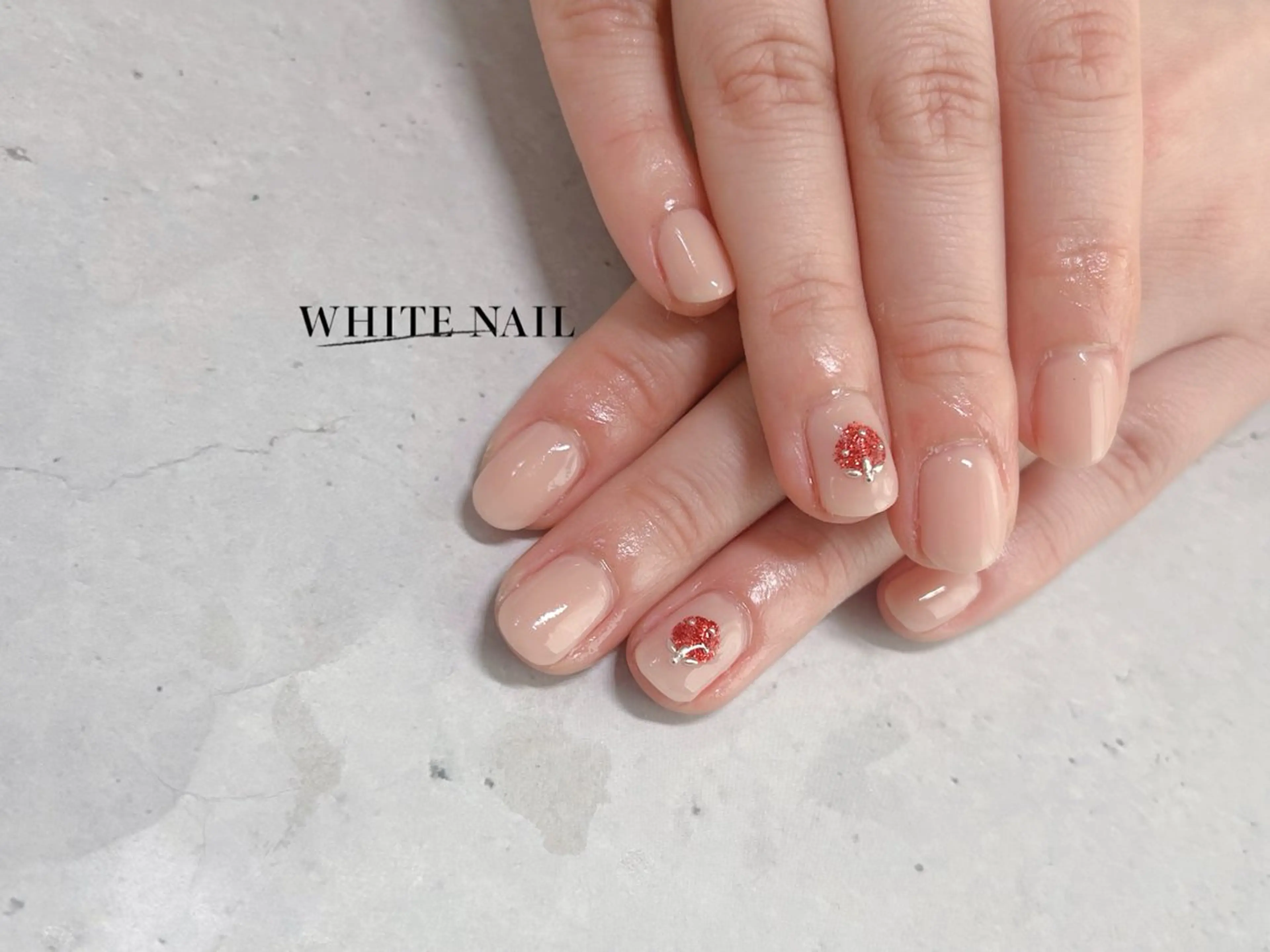 ネイル ハンドネイル WHITE NAIL ホワイトネイルのネイルデザイン