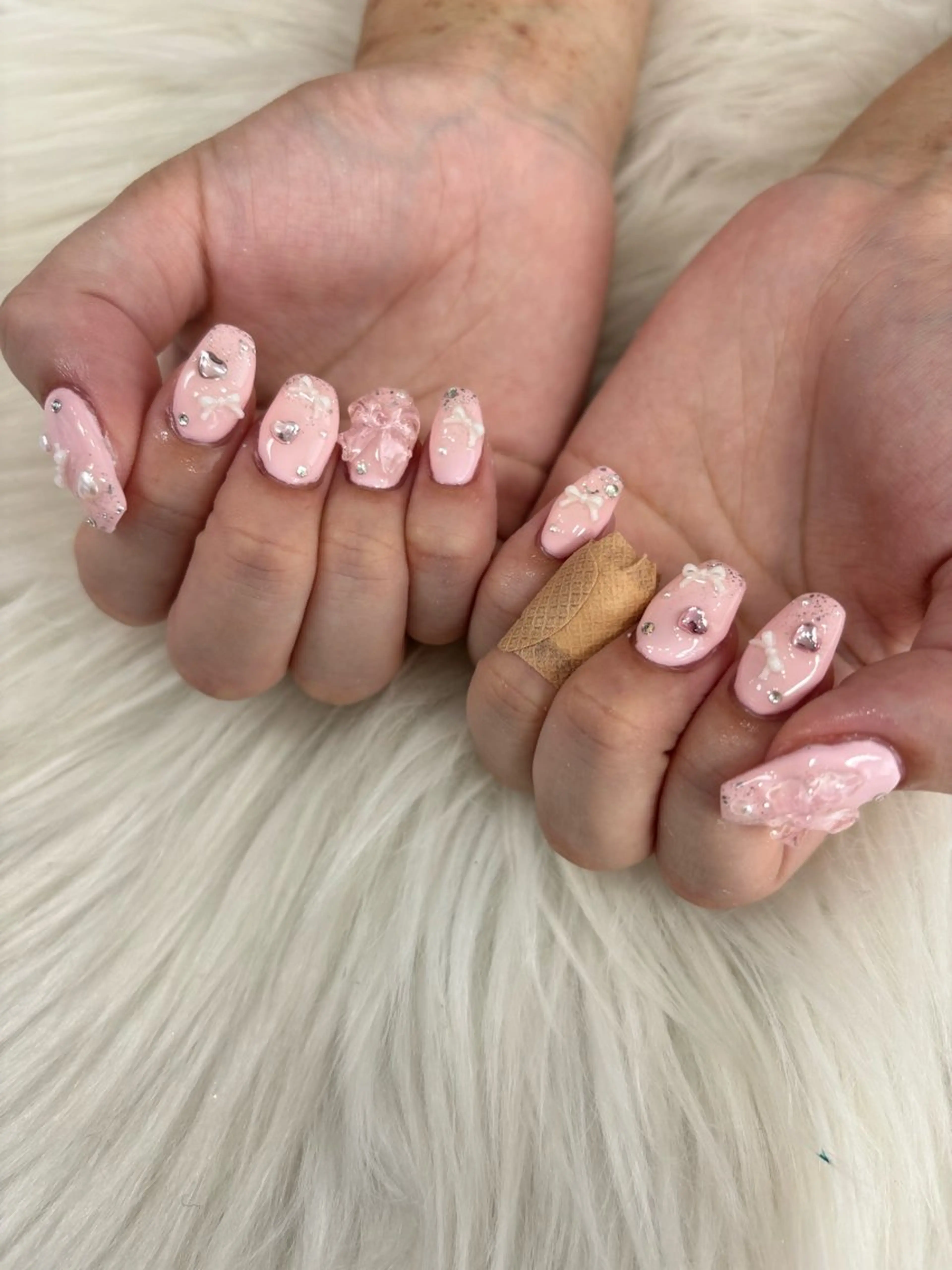 ネイル ハンドネイル 🦋Hina🦋 1月予約受付中✨のネイルデザイン