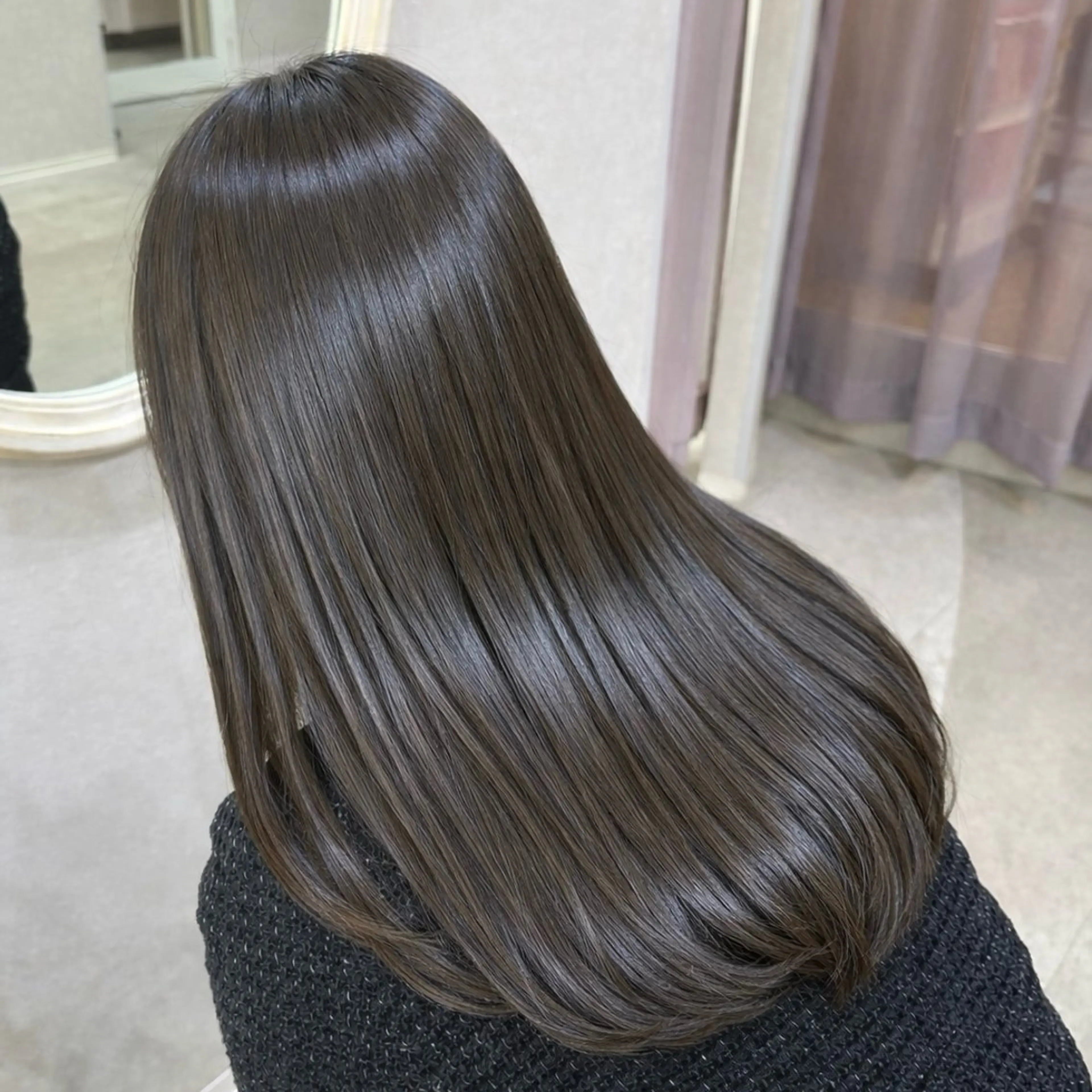 ロング カラー ブリーチ 透明感カラー グレージュ ラベンダーカラー ラベンダーグレージュ 🎀髪質改善/艶カラ ー/大宮/そら🎀のヘアスタイル