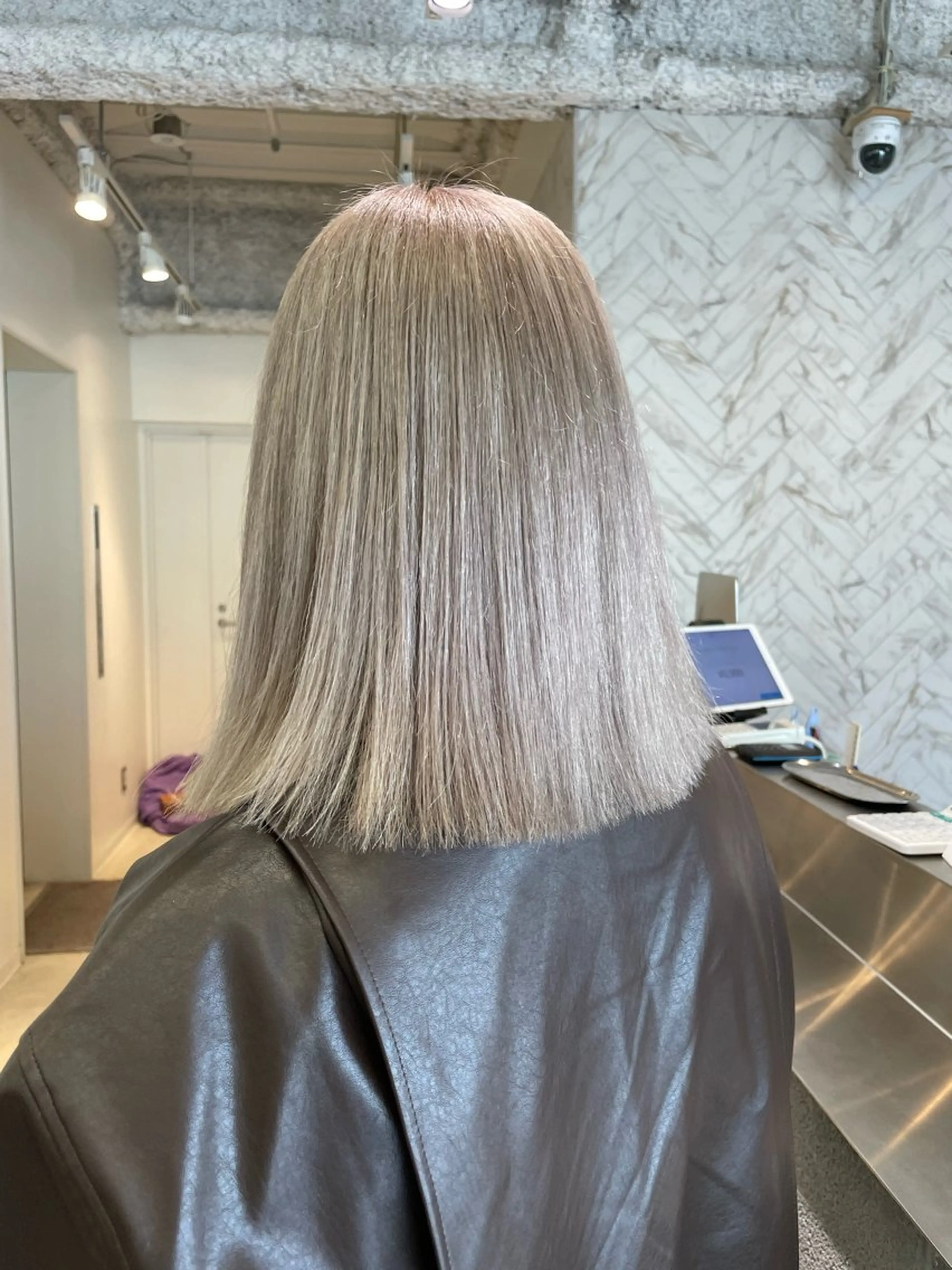 カラー EIGHT　樹梨 ／韓国ヘア🩶のヘアスタイル