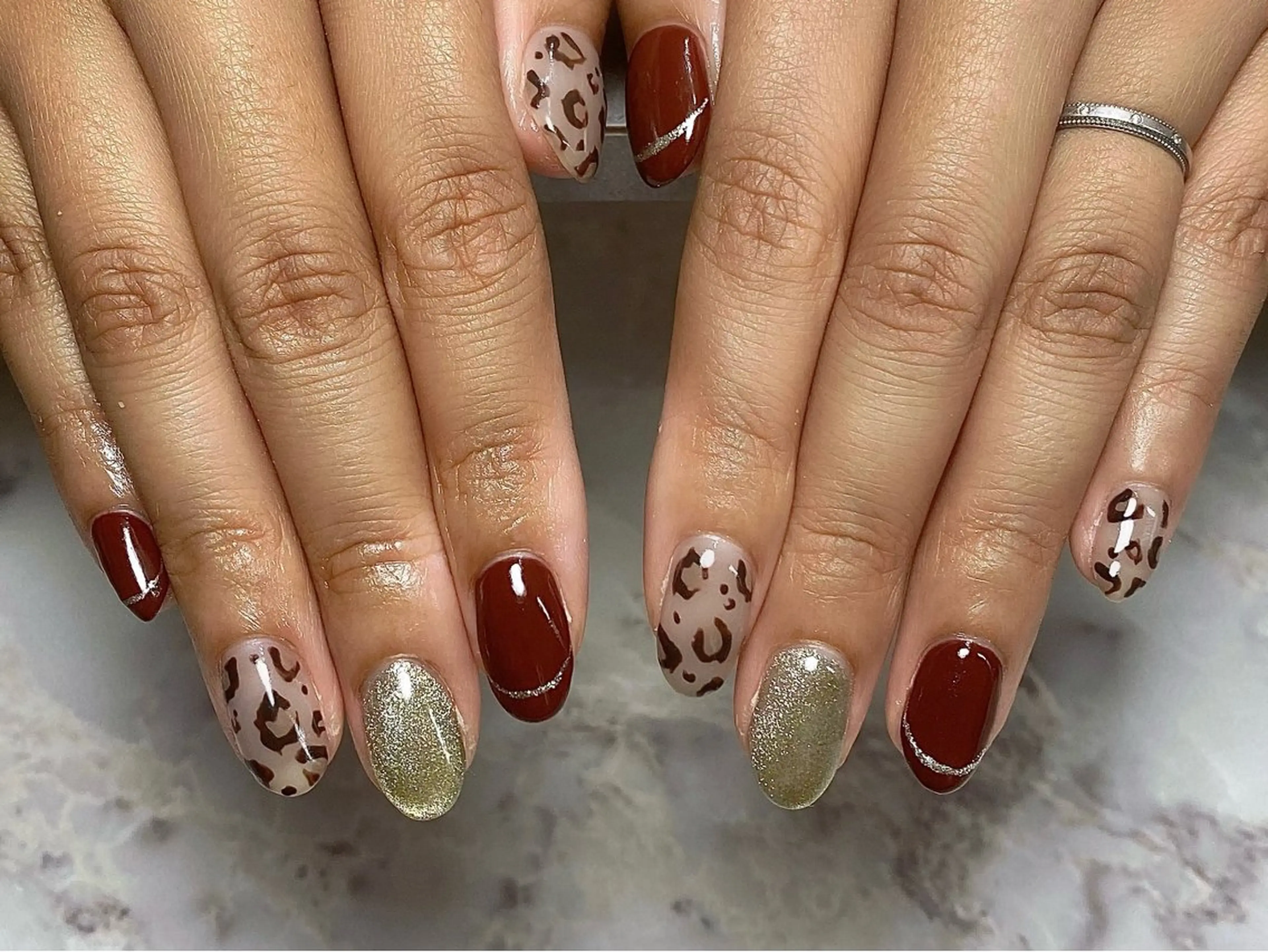 ミディアム ハンドネイル cattleya nailのネイルデザイン