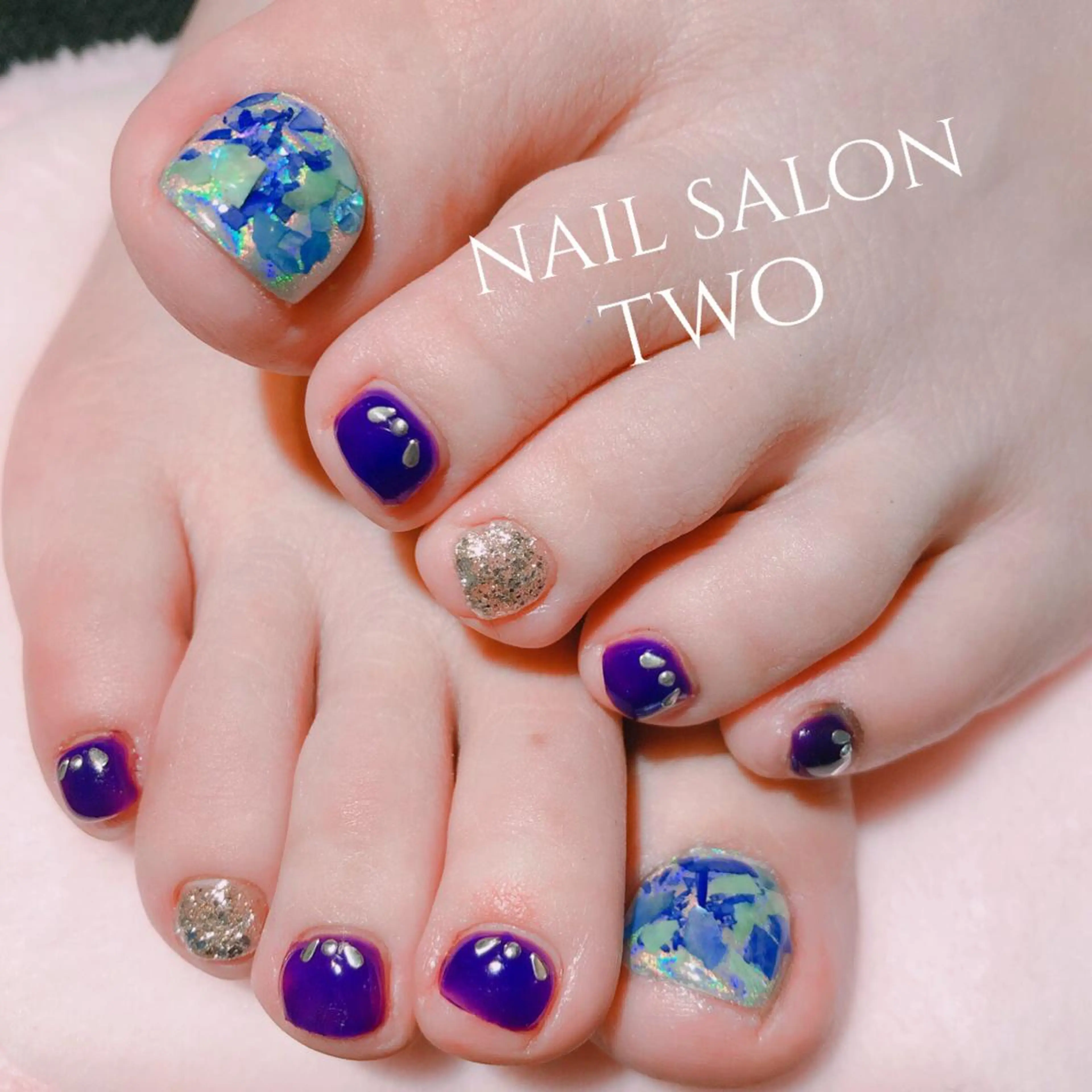 ネイル フットネイル フットネイル two nailのネイルデザイン