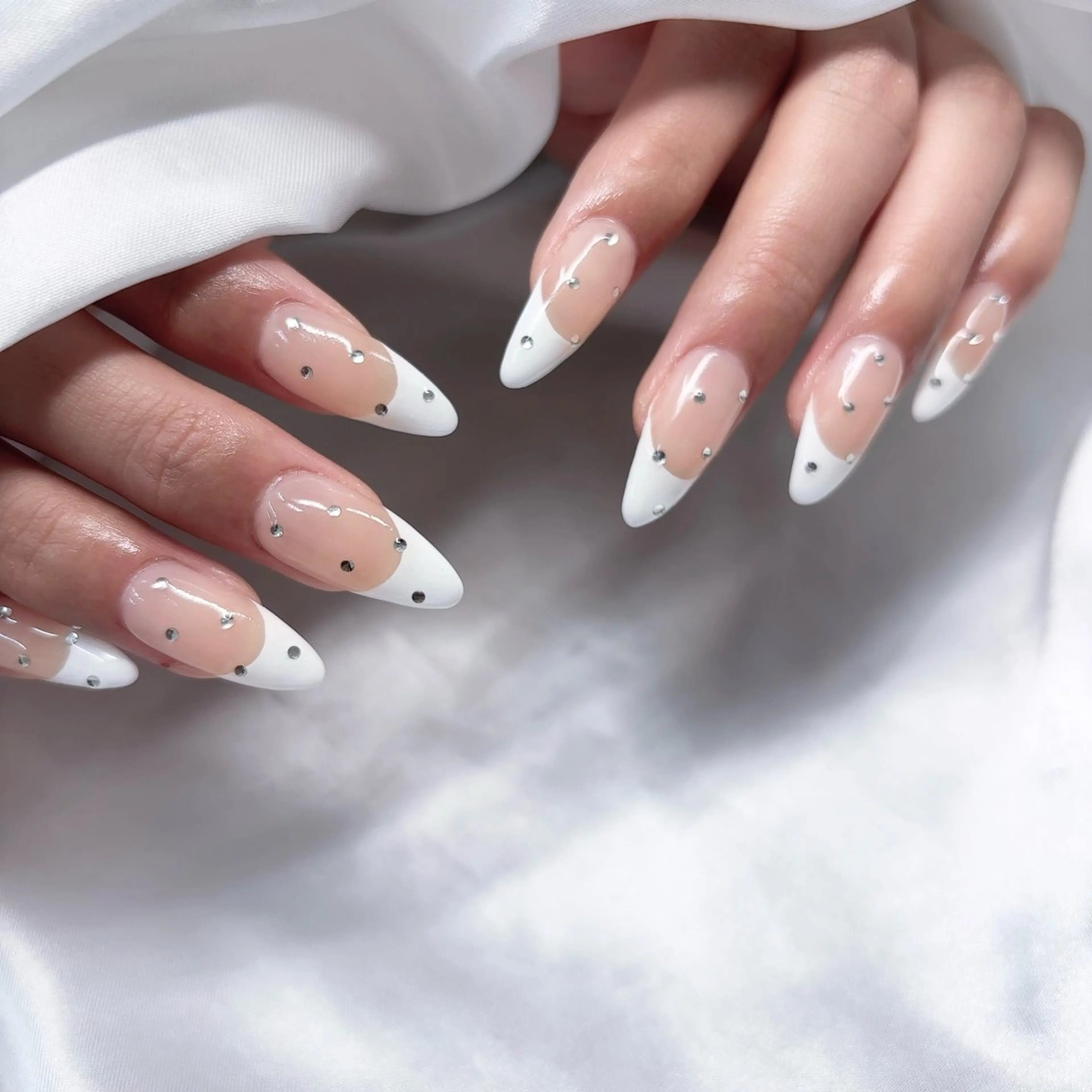 ネイル フレンチネイル ハンドネイル 京橋/ Lance nail Minaのネイルデザイン