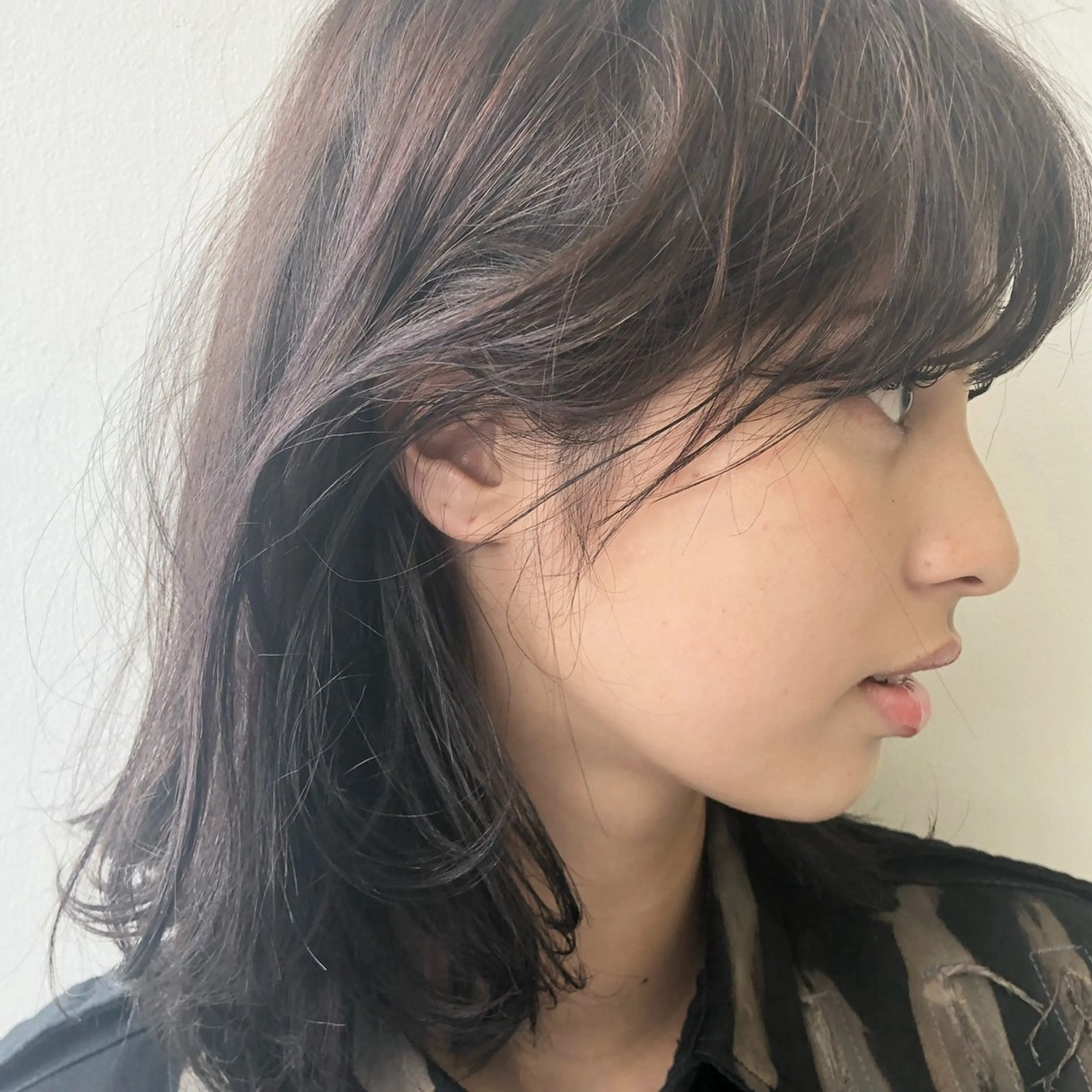 セミロング カラー ピンクカラー ENO センター南のヘアスタイル