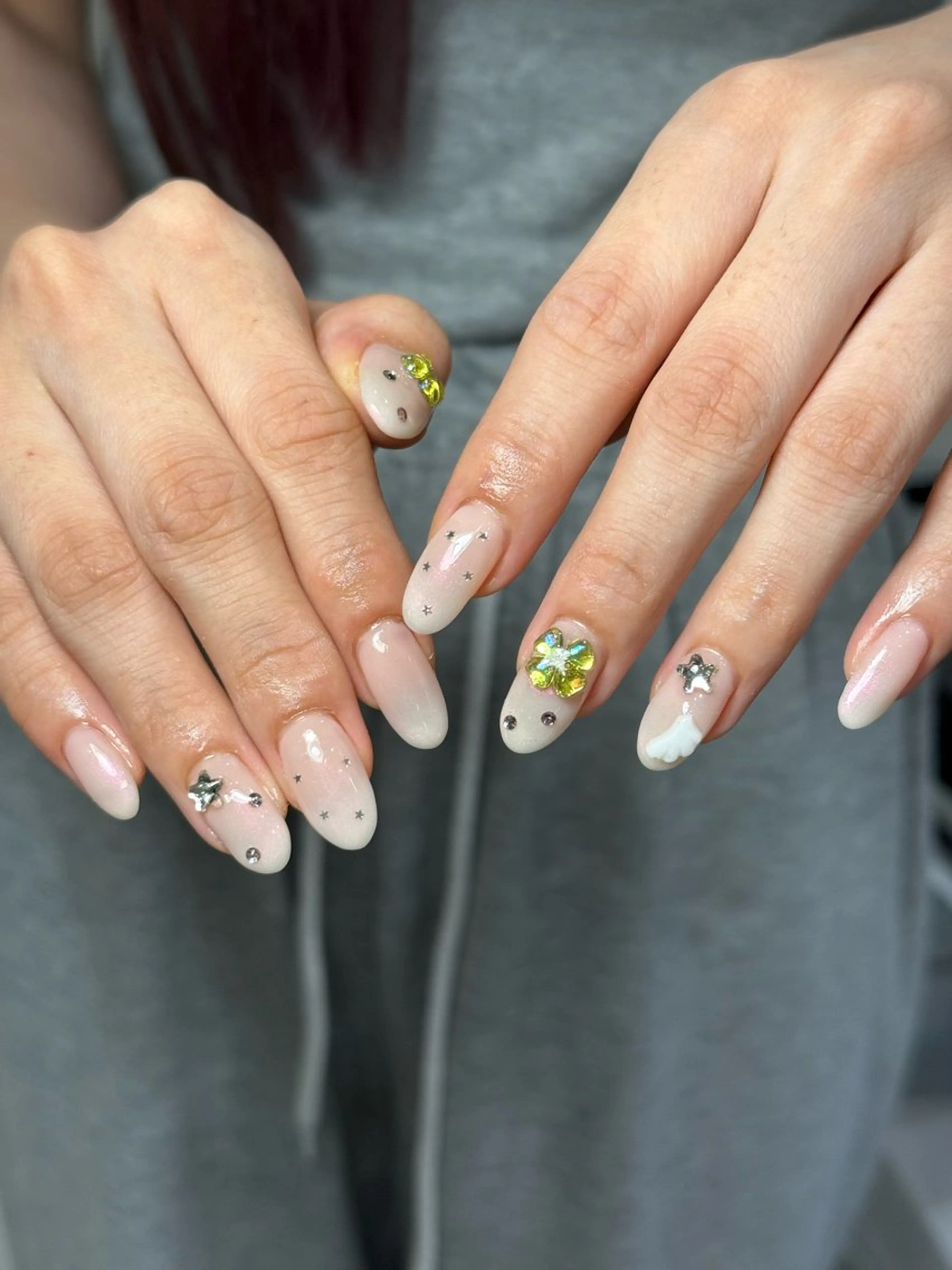 ネイル neouv所属・NEOUV_ mikuのネイルデザイン