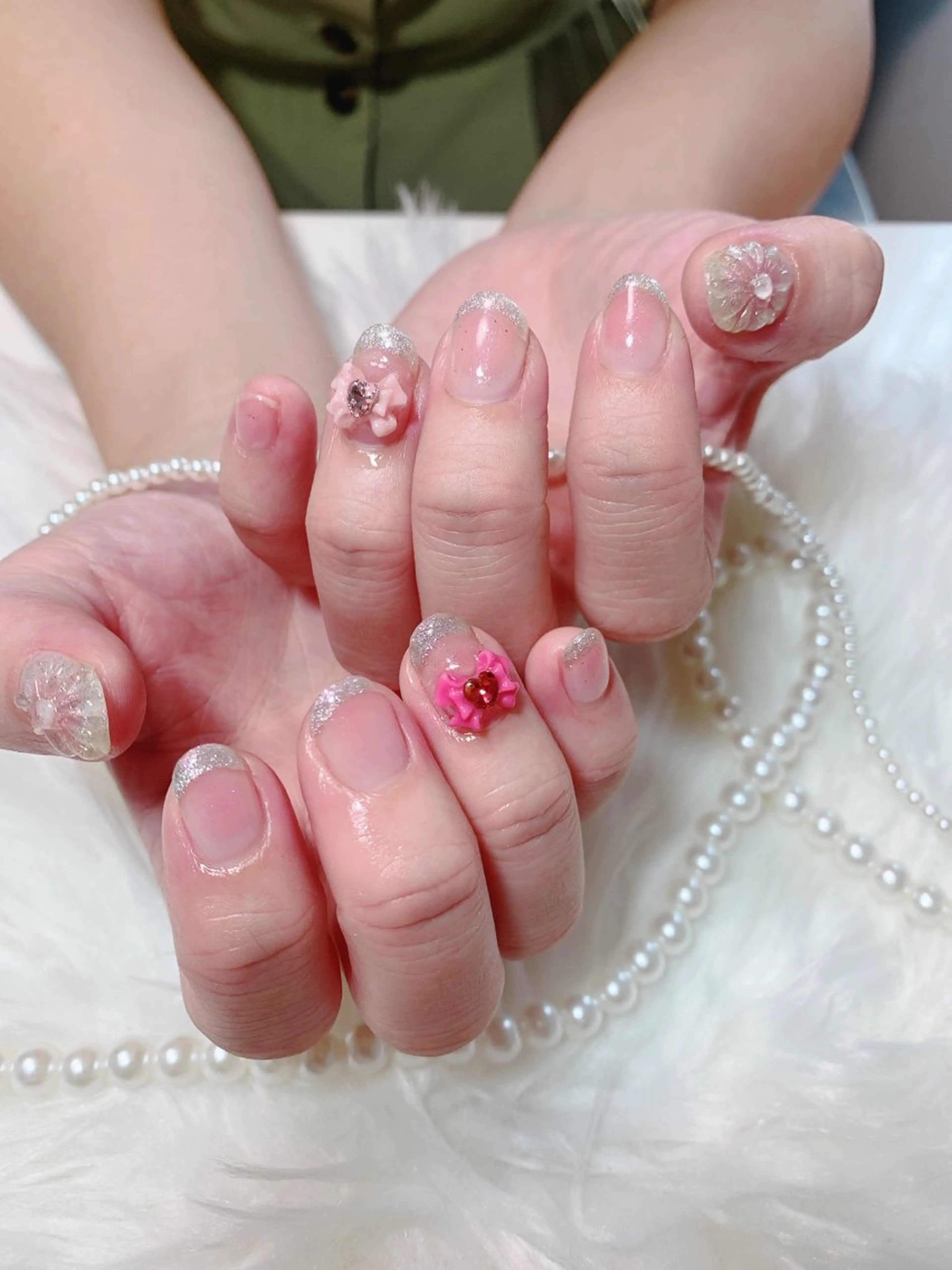 ネイル 高島 夏海のネイルデザイン