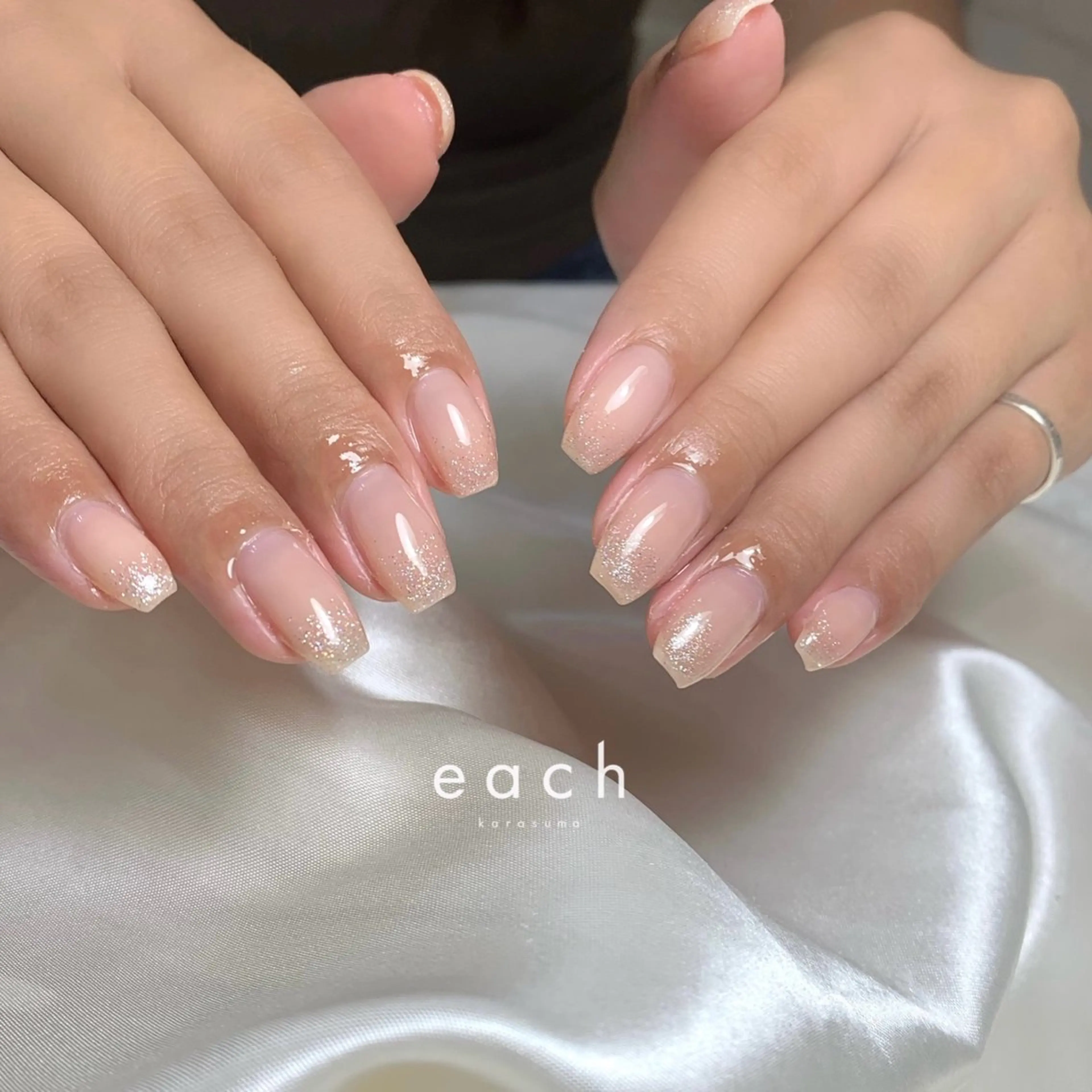 ネイル ハンドネイル each Hibikiのネイルデザイン