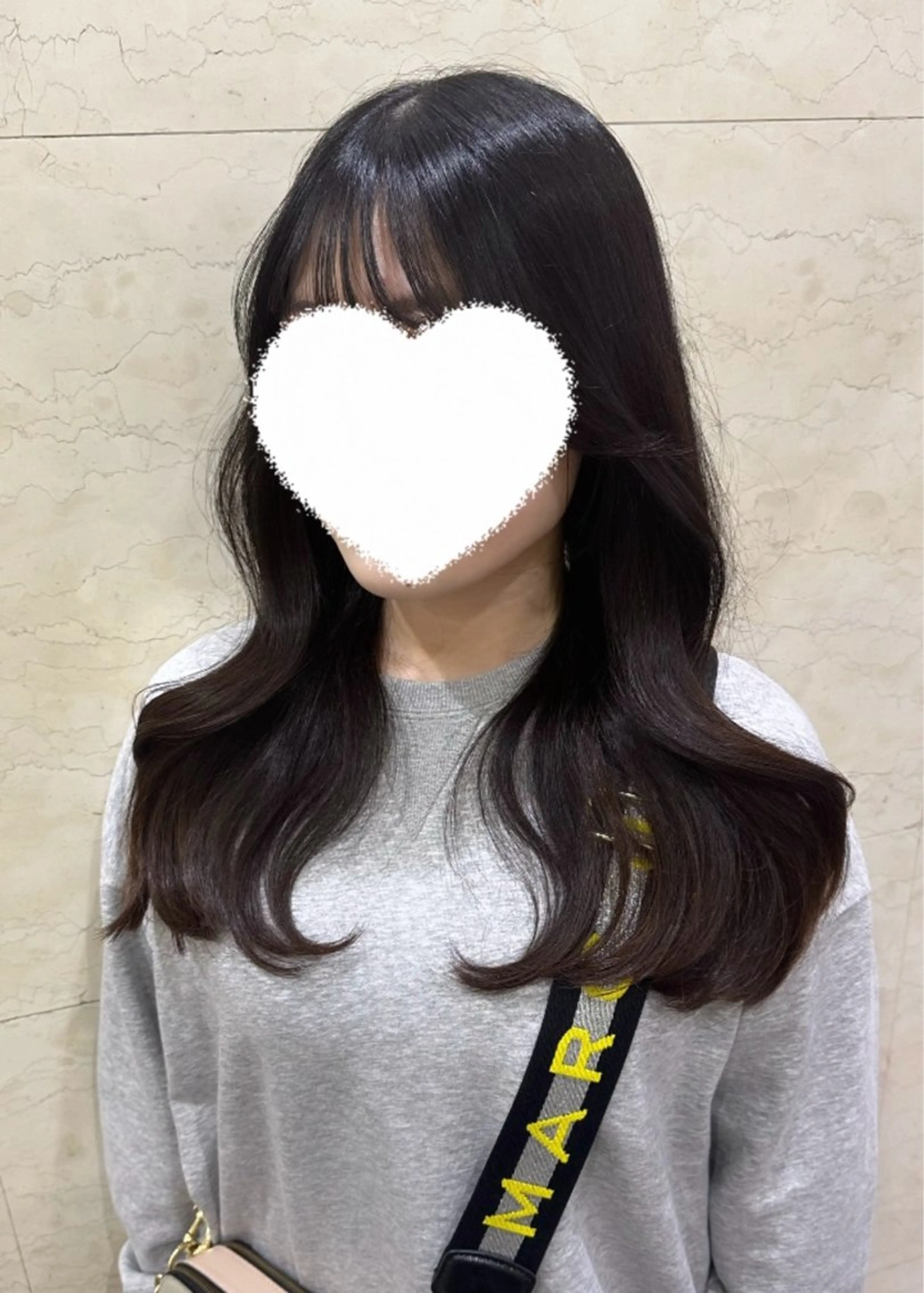 セミロング くびれヘア 顔周りカット レイヤーカット 'AXISガスビル/ Rioのヘアスタイル