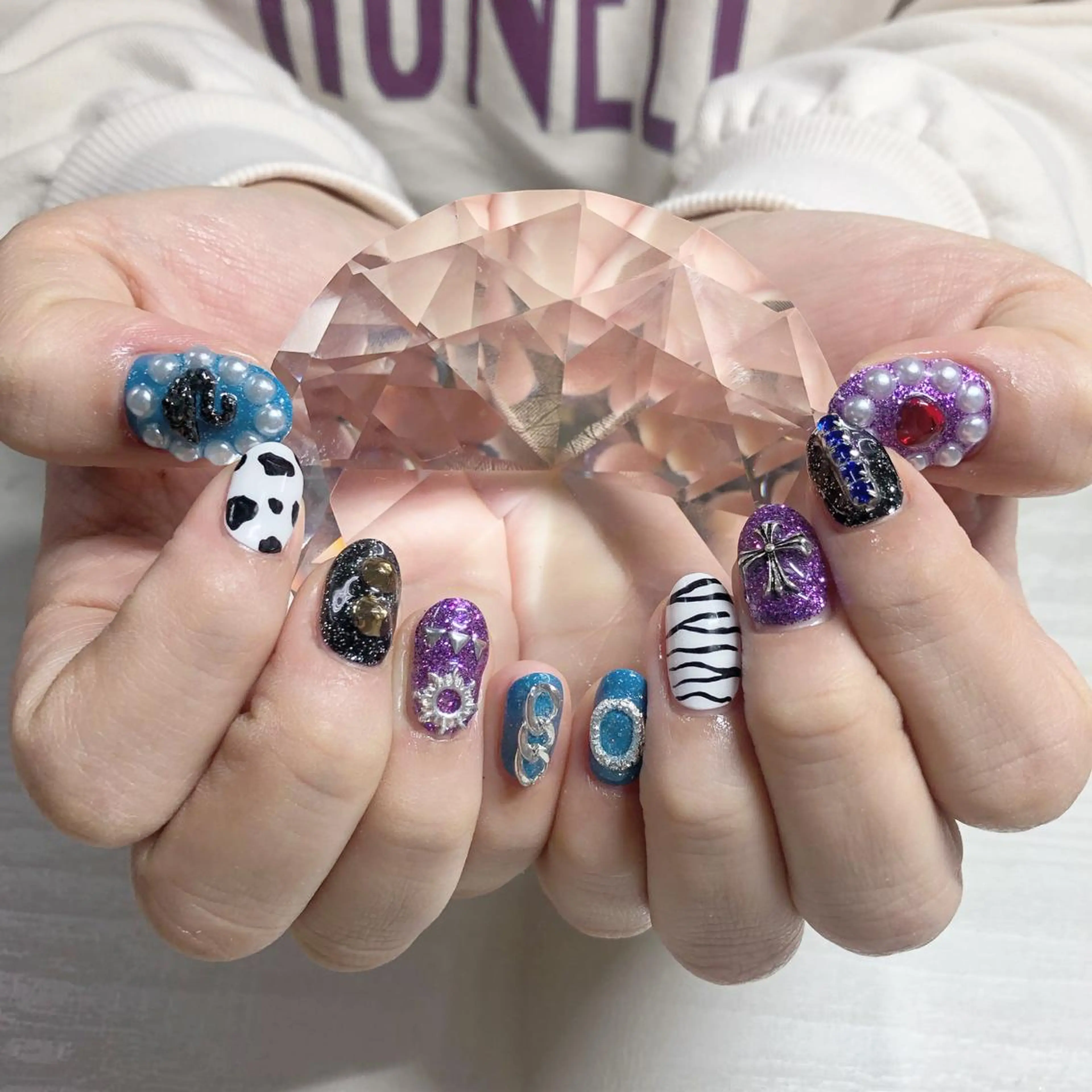 ネイル ジェルネイル ハンドネイル I P'ink nail salon所属・I pinknail 韓国風·持ち込み専門のネイルデザイン