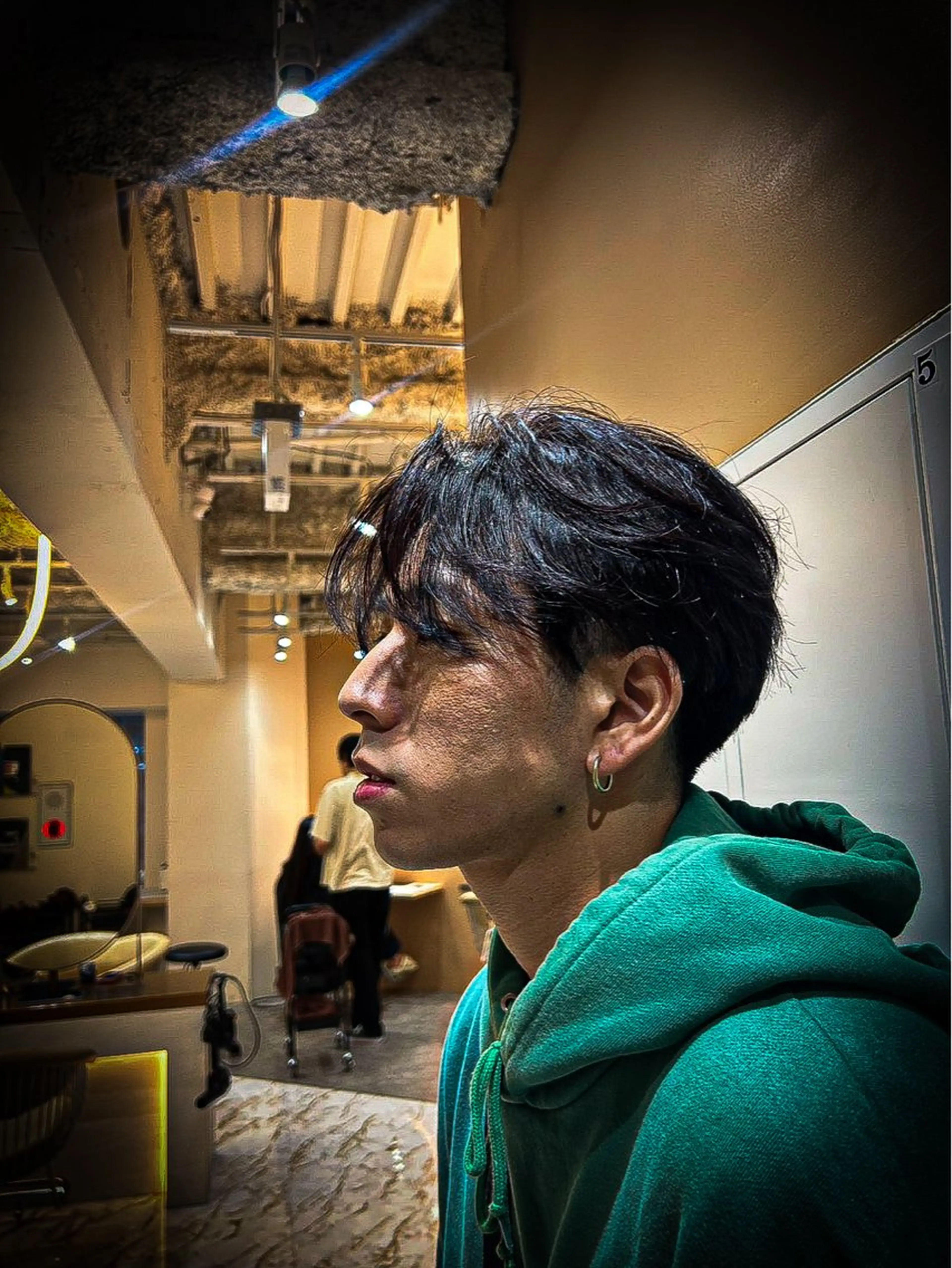 ショート カラー パーマ ヘアアレンジ メンズ カット パーマ トリートメント ヘッドスパ 🏆ハッシュカット× 髪質改善🏆カイトのヘアスタイル