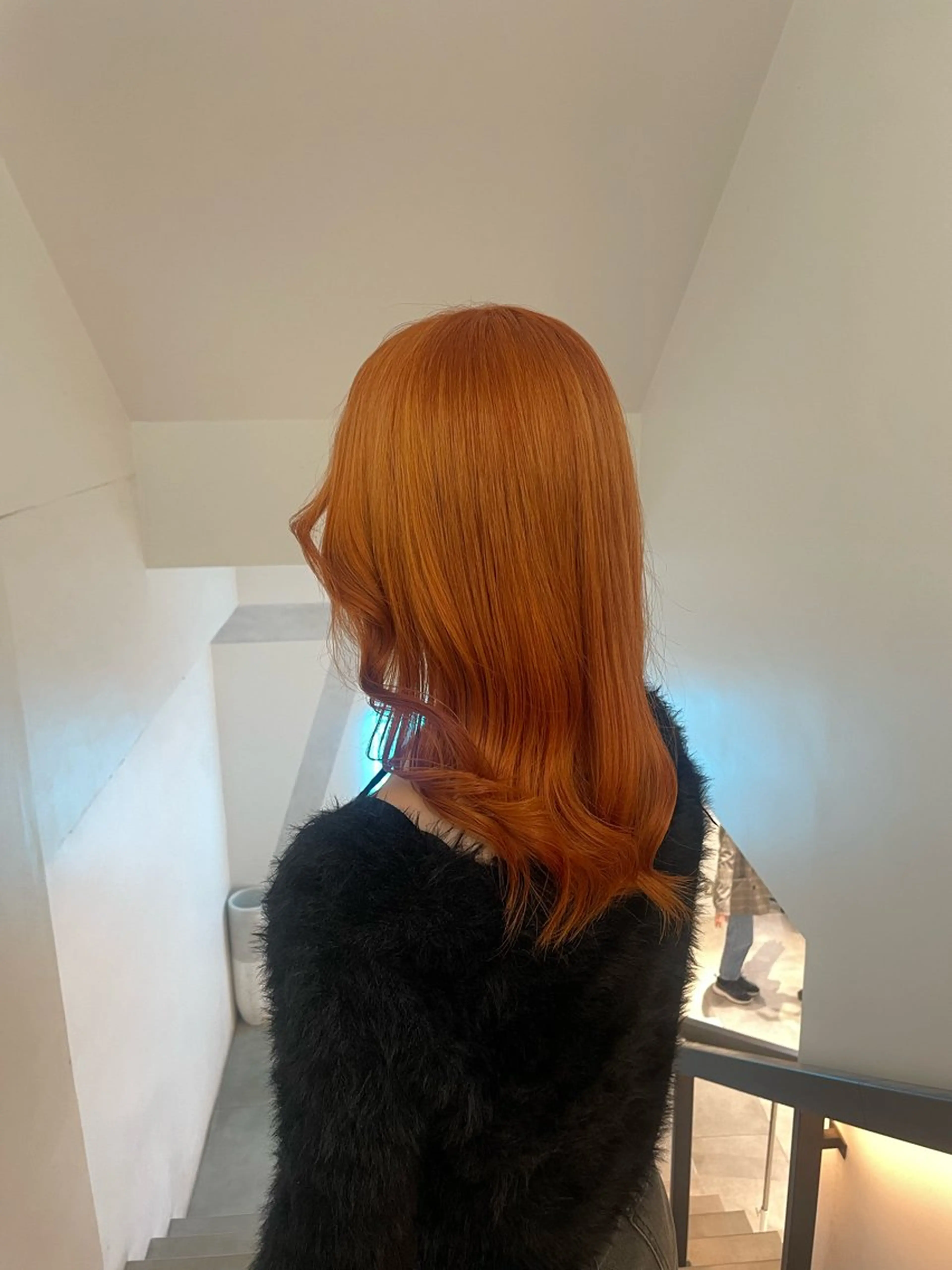 ロング カラー ヘアカラー 🌟暖色系ハイトーン 🌟AIのヘアスタイル