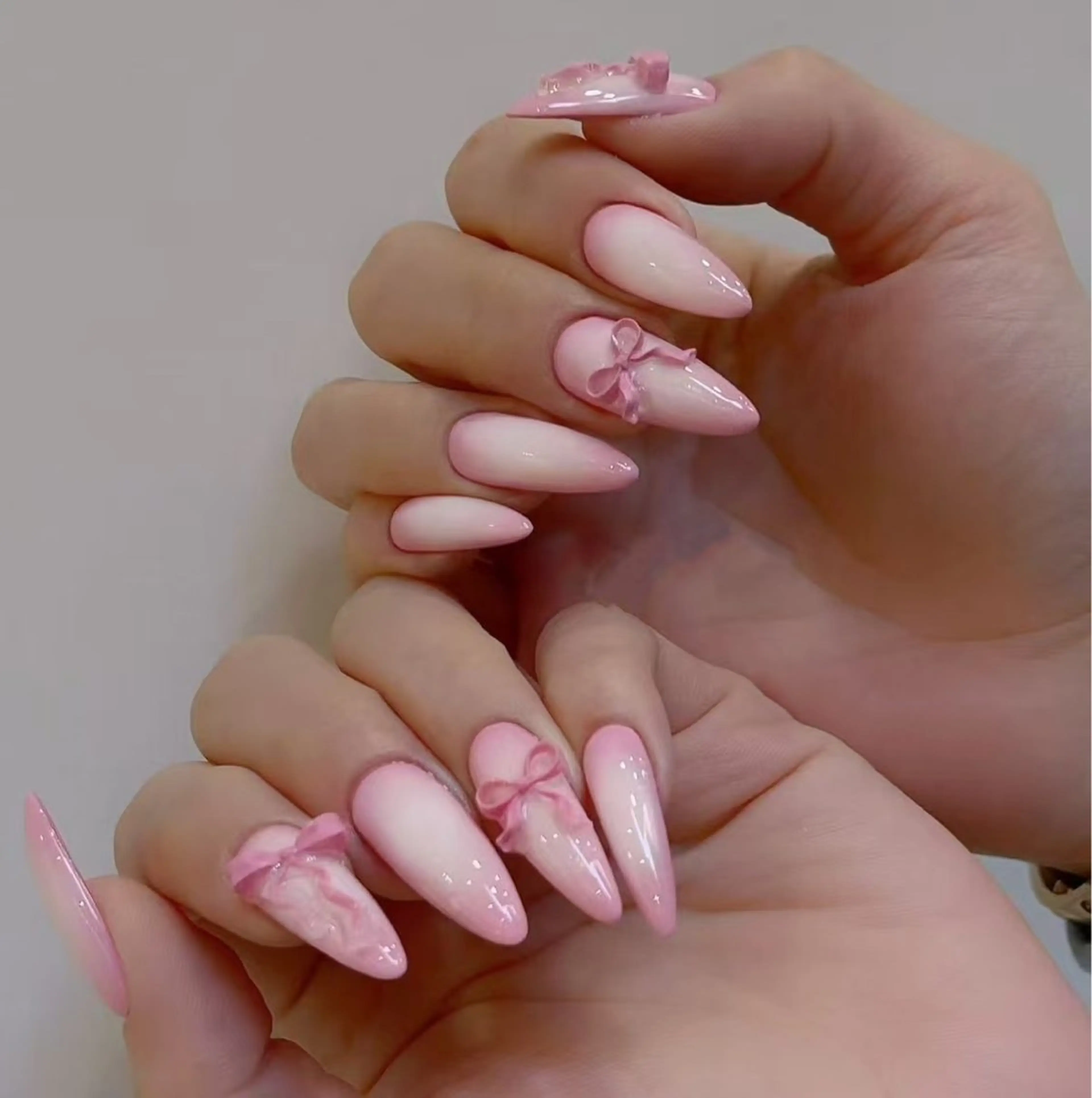 ネイル オーロラネイル フラワーネイル フットネイル フレンチネイル ジェルネイル ハンドネイル BabyYouMi ねねのネイルデザイン