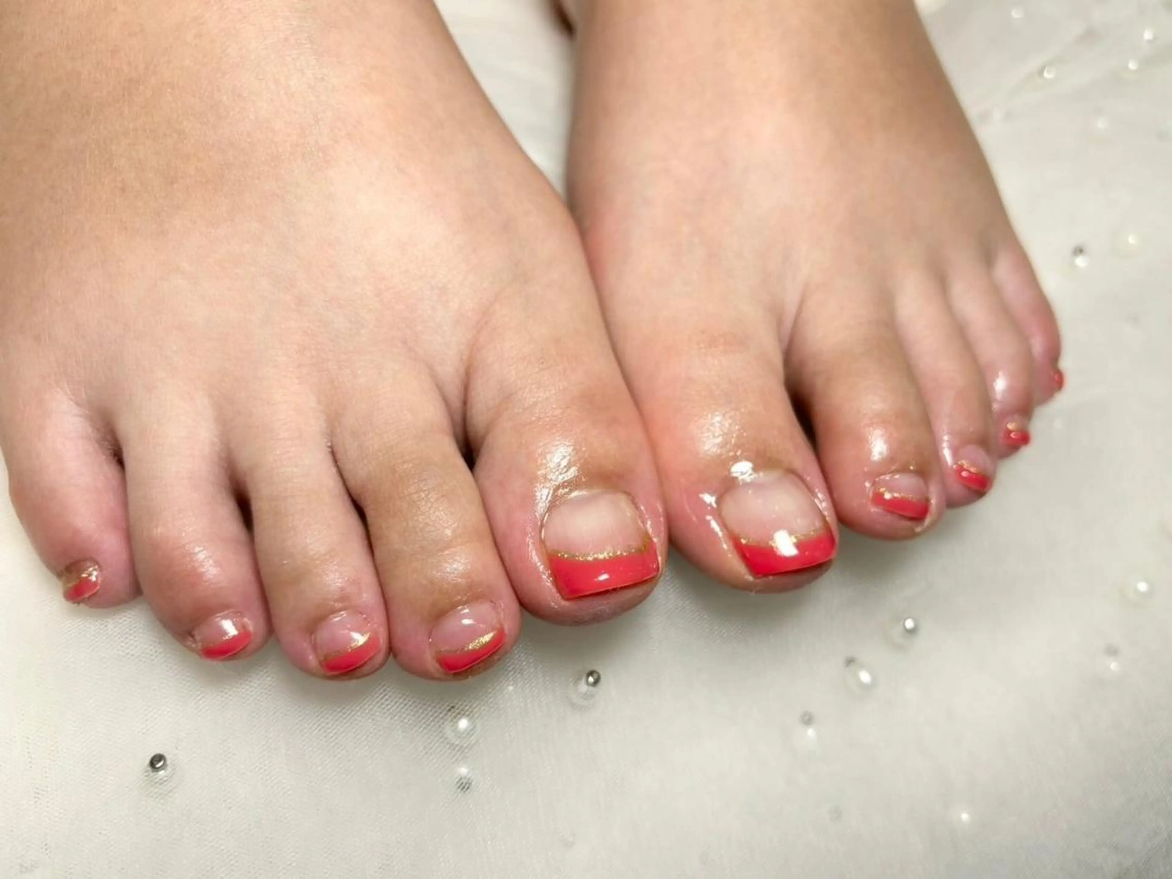 🐾ジェルオフ無料🐾フット5種フレンチ・カラーグラデーション ✨甘皮ケア込！の写真