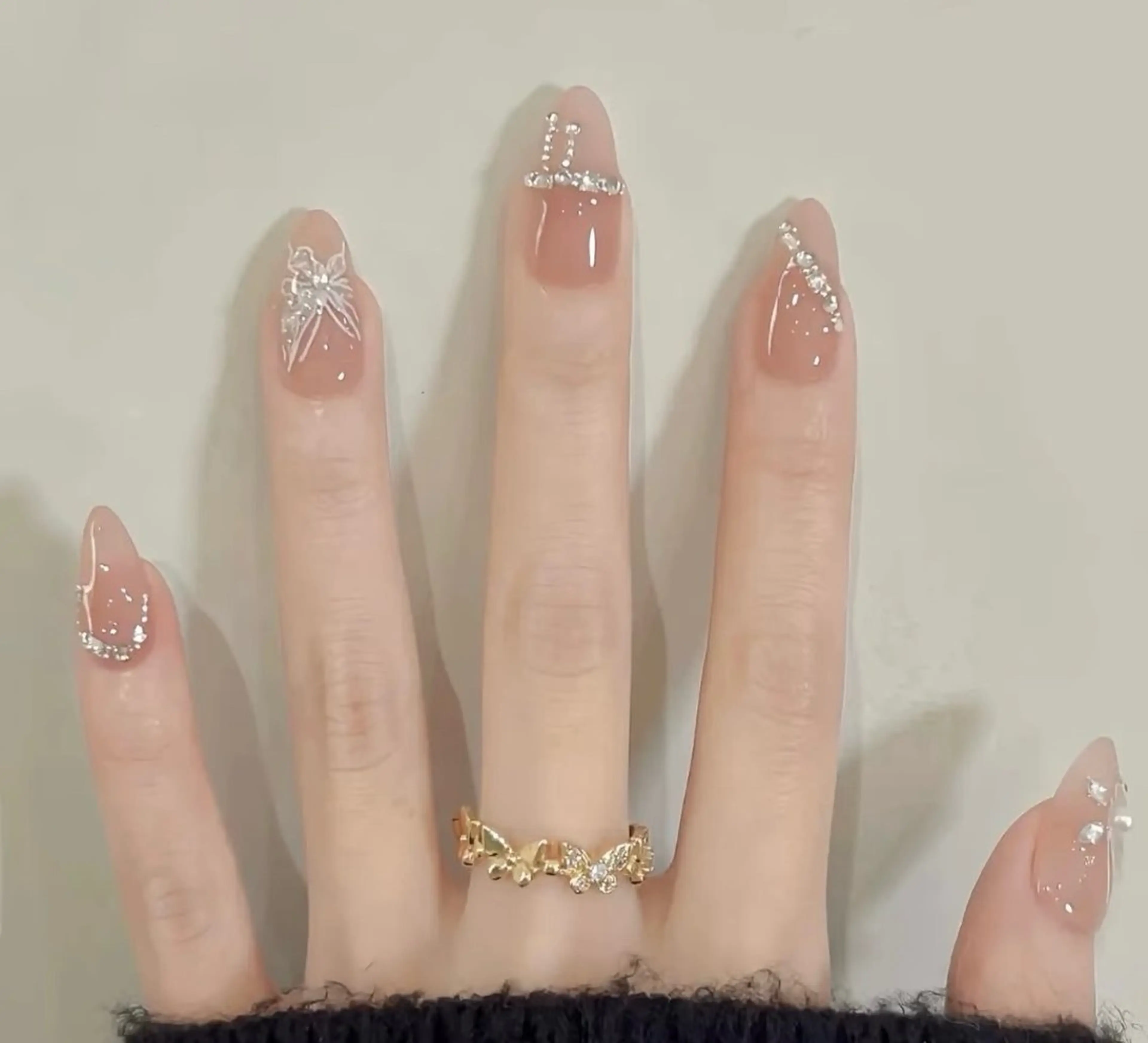 ネイル チークネイル 長さ出し フレンチネイル ガーリー 韓国ネイル sun nail池袋 モデル募集のネイルデザイン