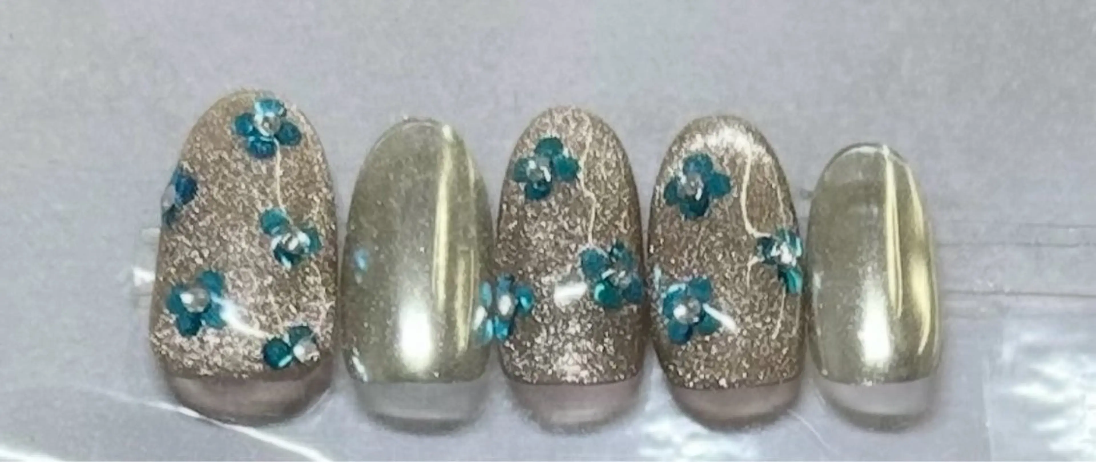 ネイル AIushe平井店 ななみのネイルデザイン