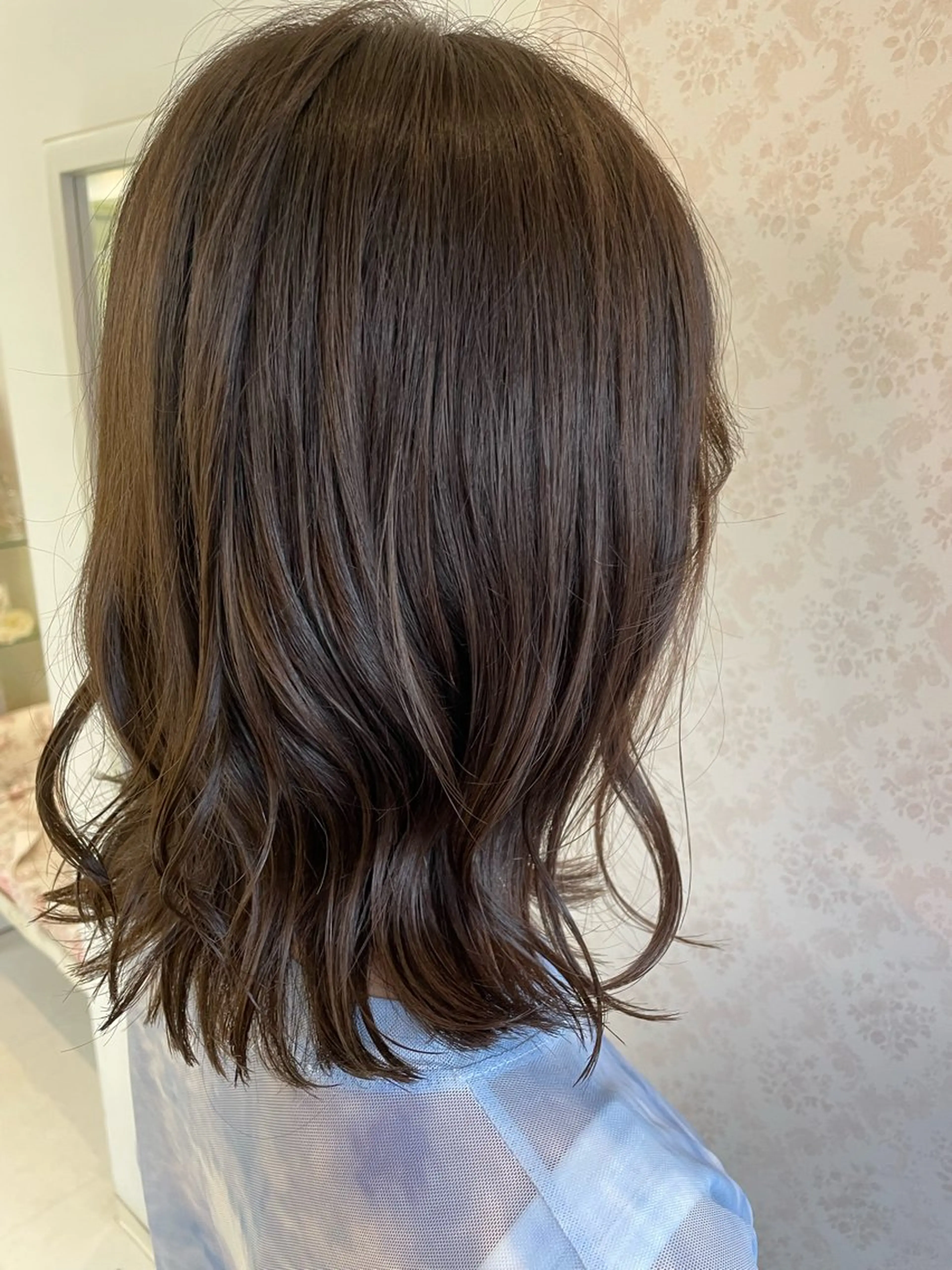 ミディアム ヒヨシ ルナのヘアスタイル