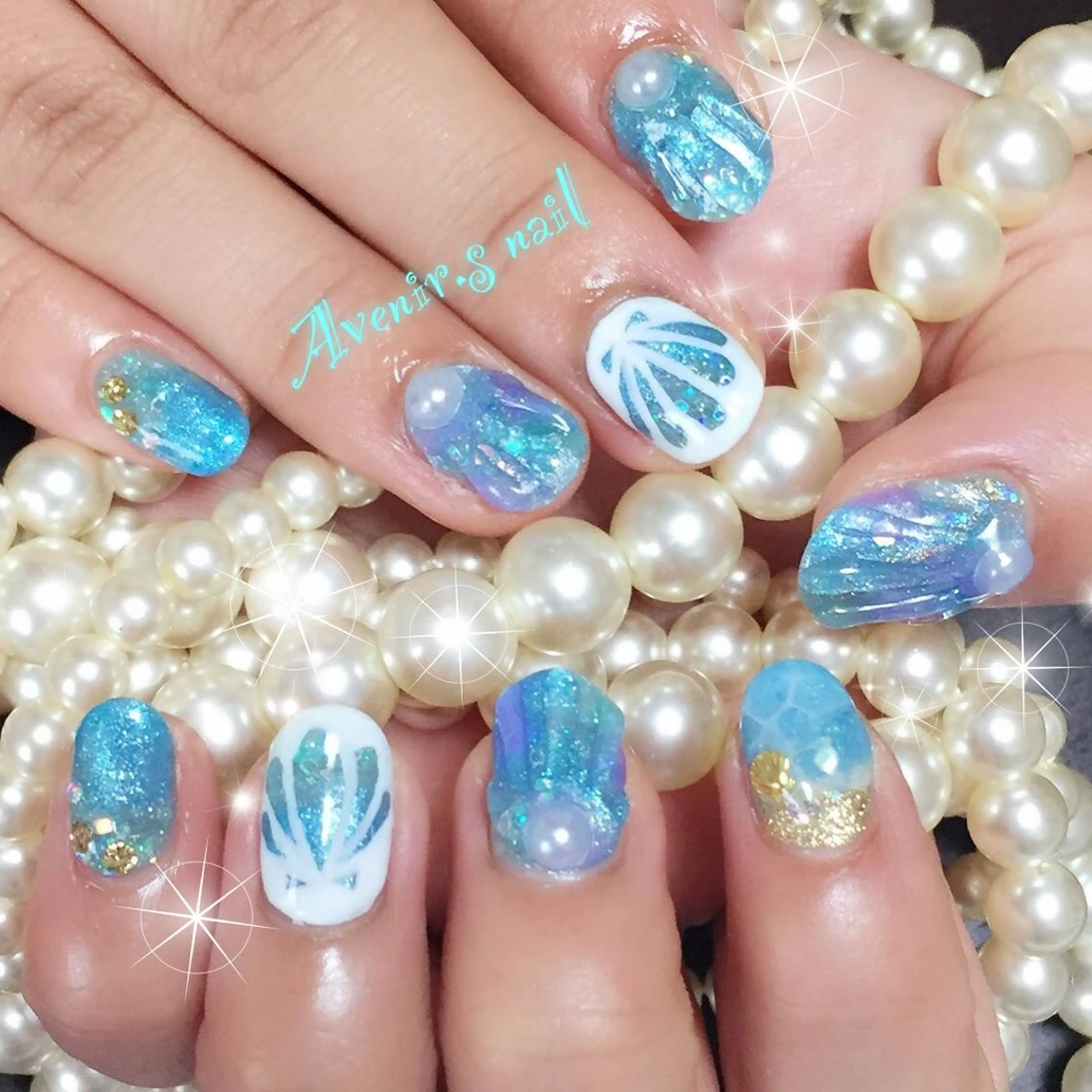 ネイル アートネイル Home Salon Avenir.のネイルデザイン