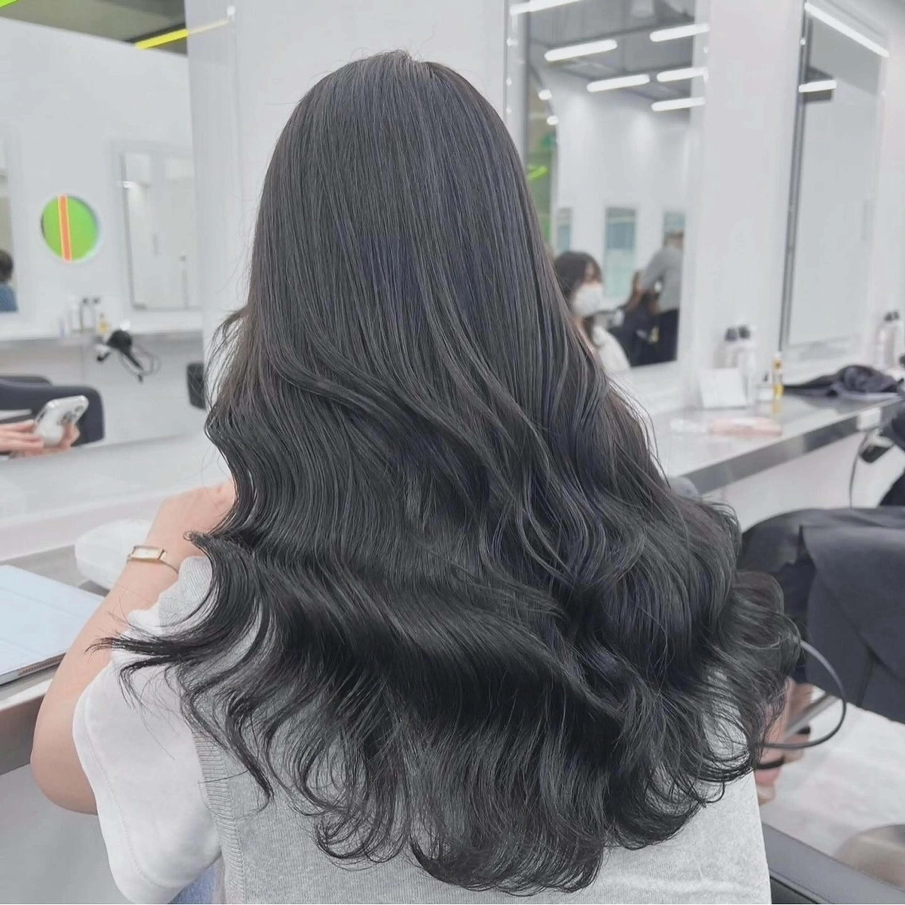 ロング カラー ヘアカラー ブレンバイドット所属・ニュアンスカラー/ 🫧レミ(坊主)のヘアスタイル