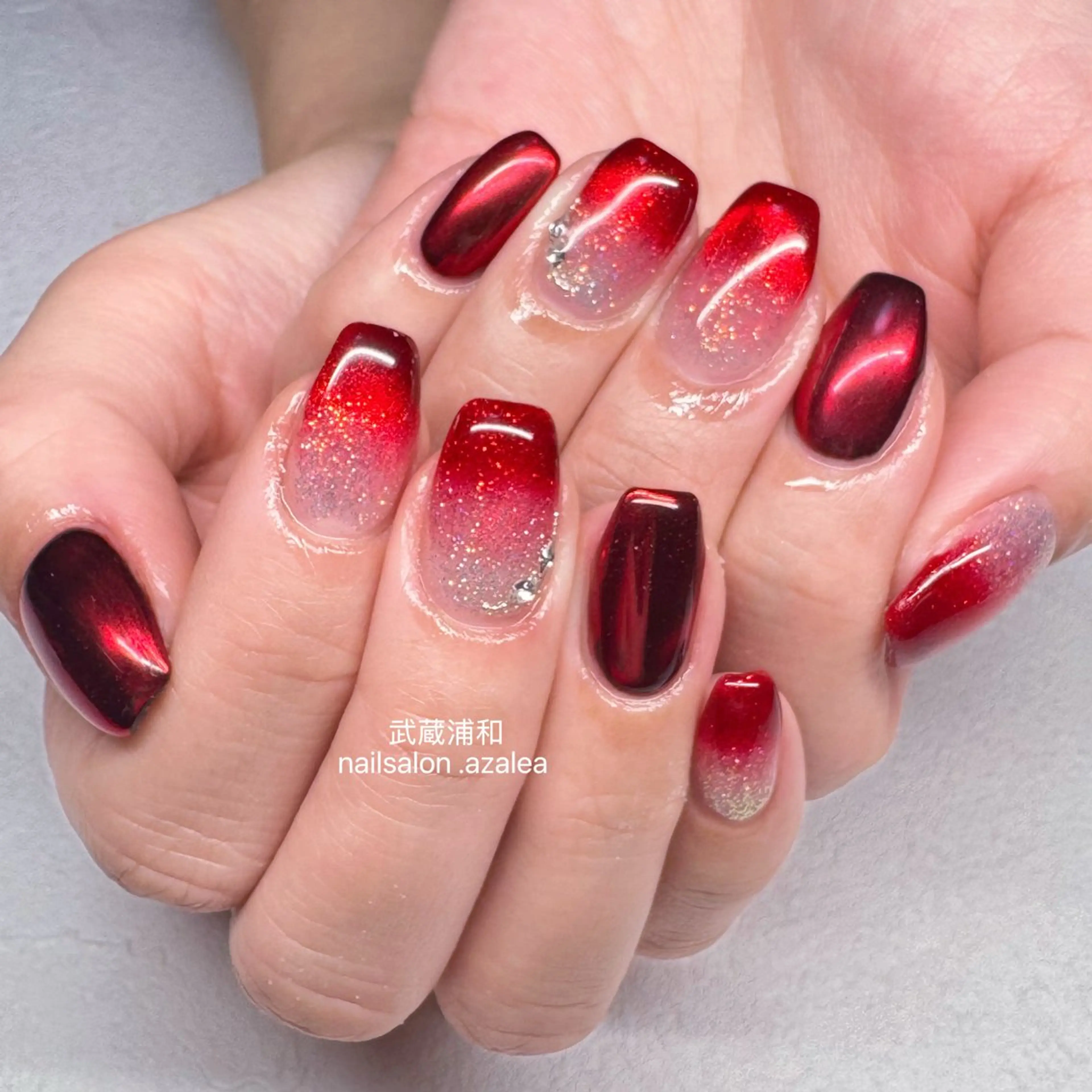 ネイル ハンドネイル R inのネイルデザイン